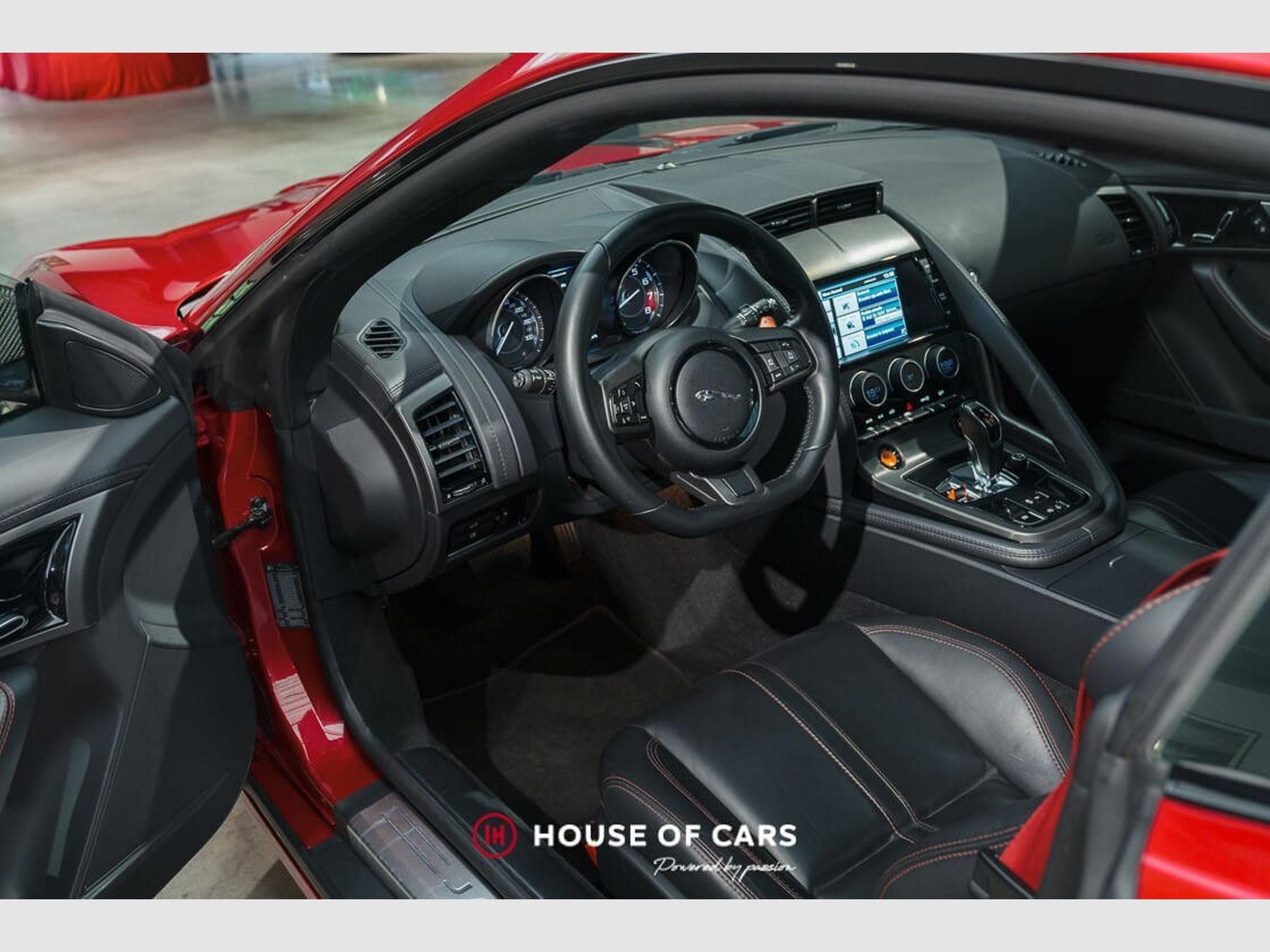 Jaguar F-Type V6 S Coupe - 1st belgian owner - 1st paint (2015) - Photo 11