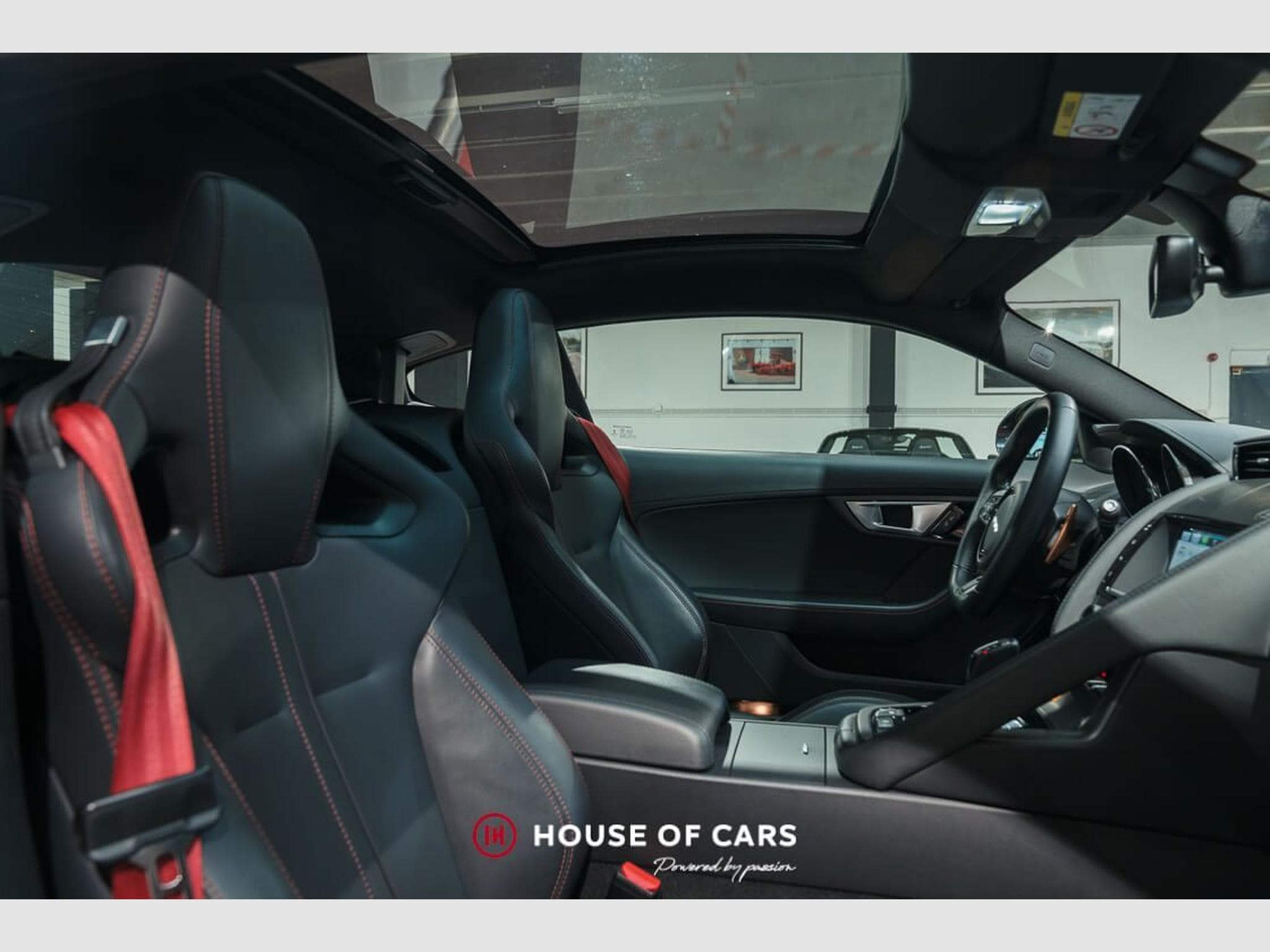 Jaguar F-Type V6 S Coupe - 1st belgian owner - 1st paint (2015) - Photo 13