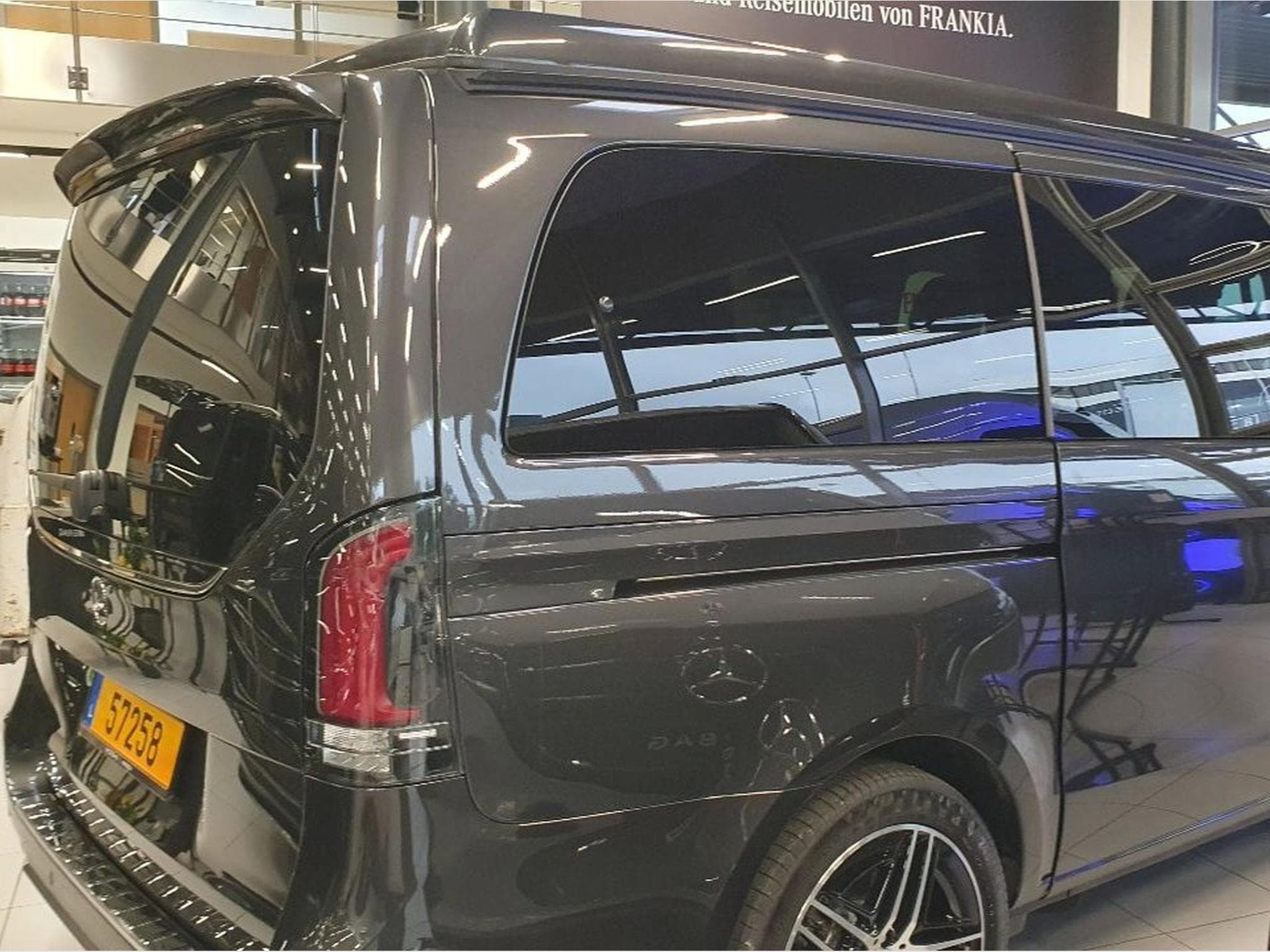 Mercedes Marco Polo AMG Diesel 4-Matic Full Options (2026) - Foto 4