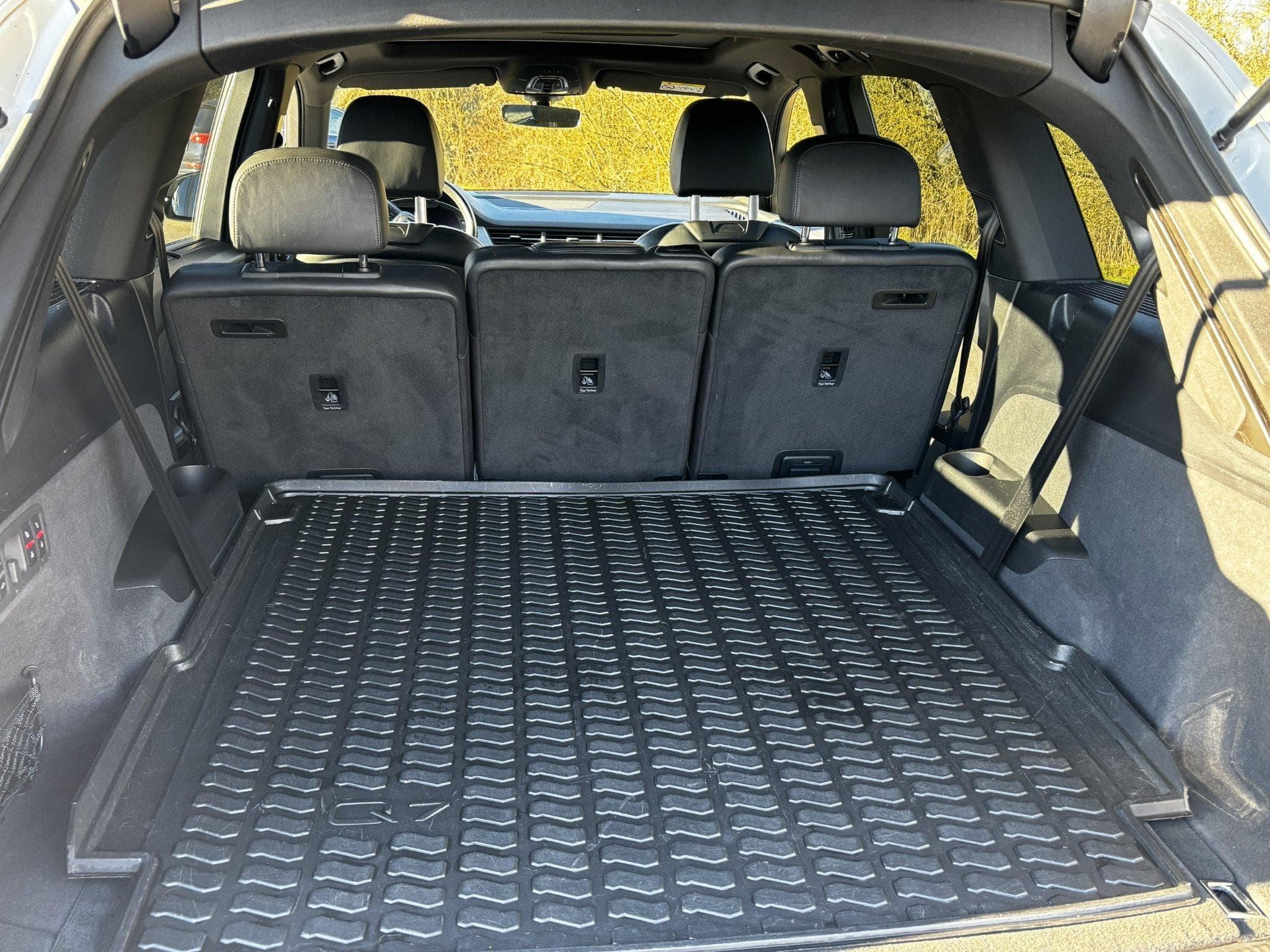 Audi SQ7 (2018) - Photo 9
