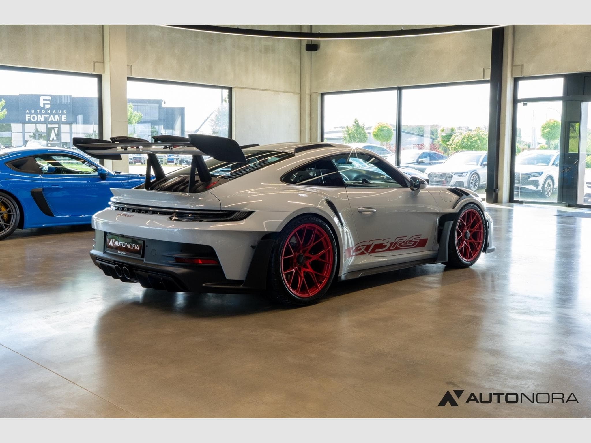Porsche 992 GT3 RS (2024) - Photo 4