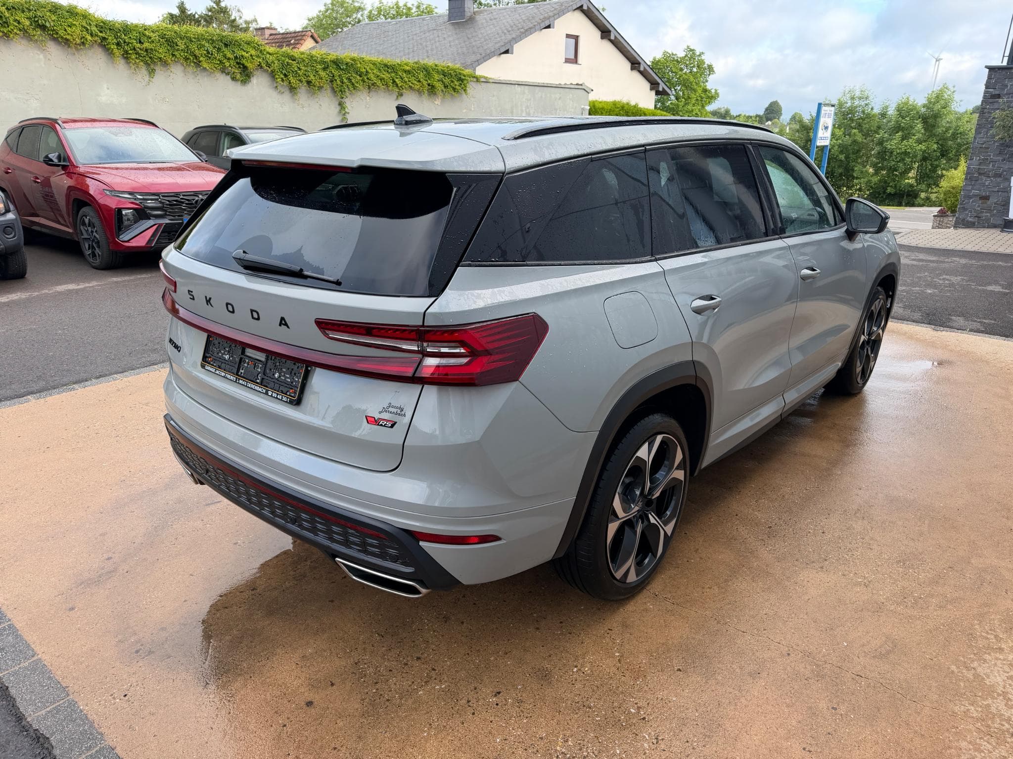 Skoda Kodiaq RS 2.0 TSI 195kW 4x4 (2025) - Photo 3