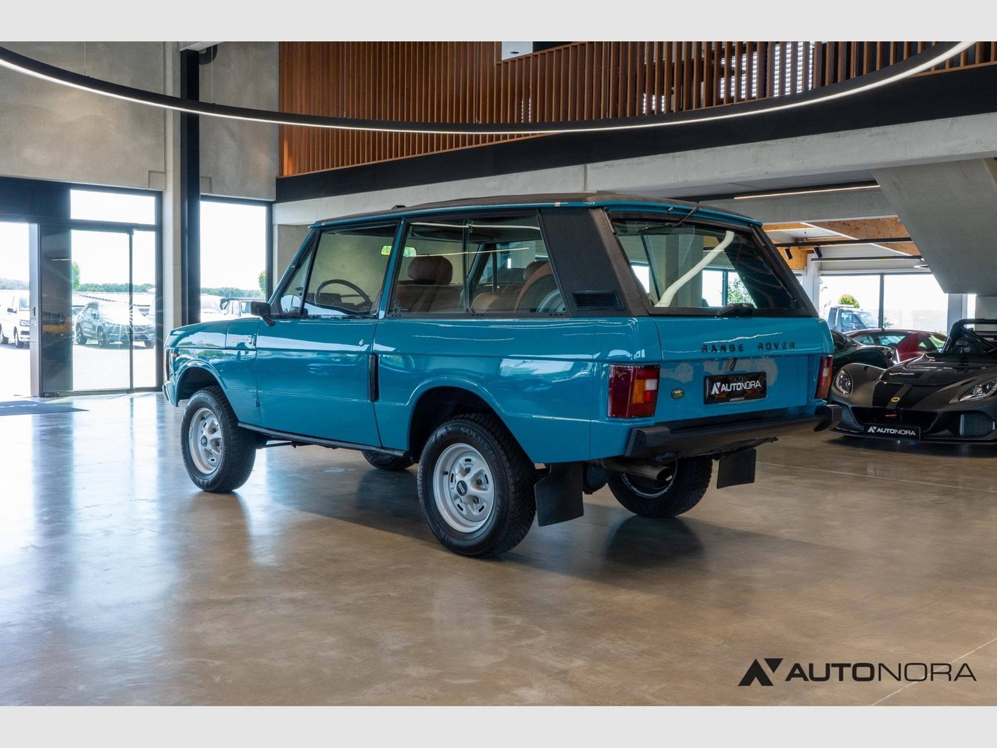 Land-Rover Range Rover Classic (1981) - Photo 2