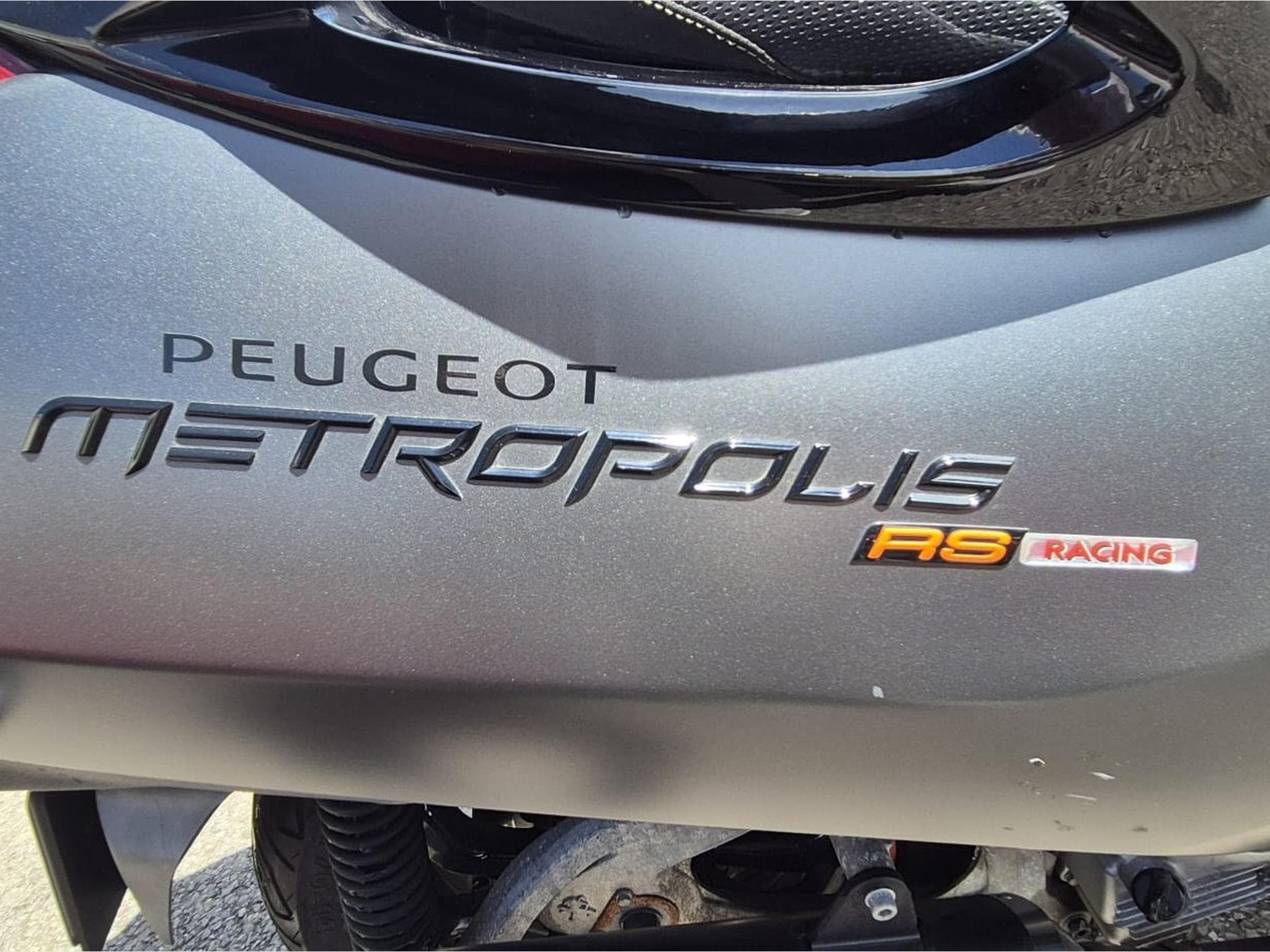 Peugeot Metropolis RS Line (2014) - Foto 1