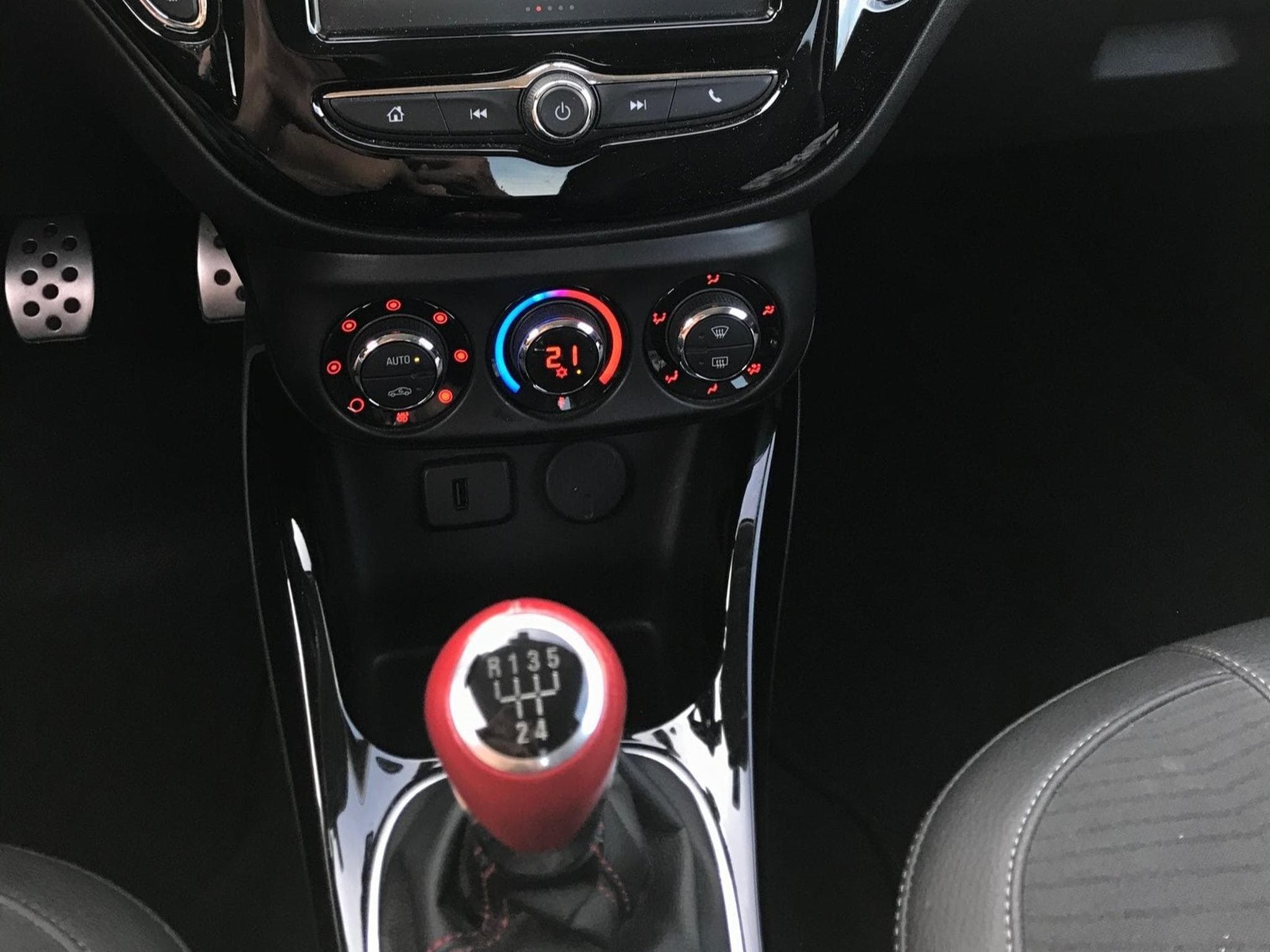 Opel Adam Unlimited (2017) - Photo 6