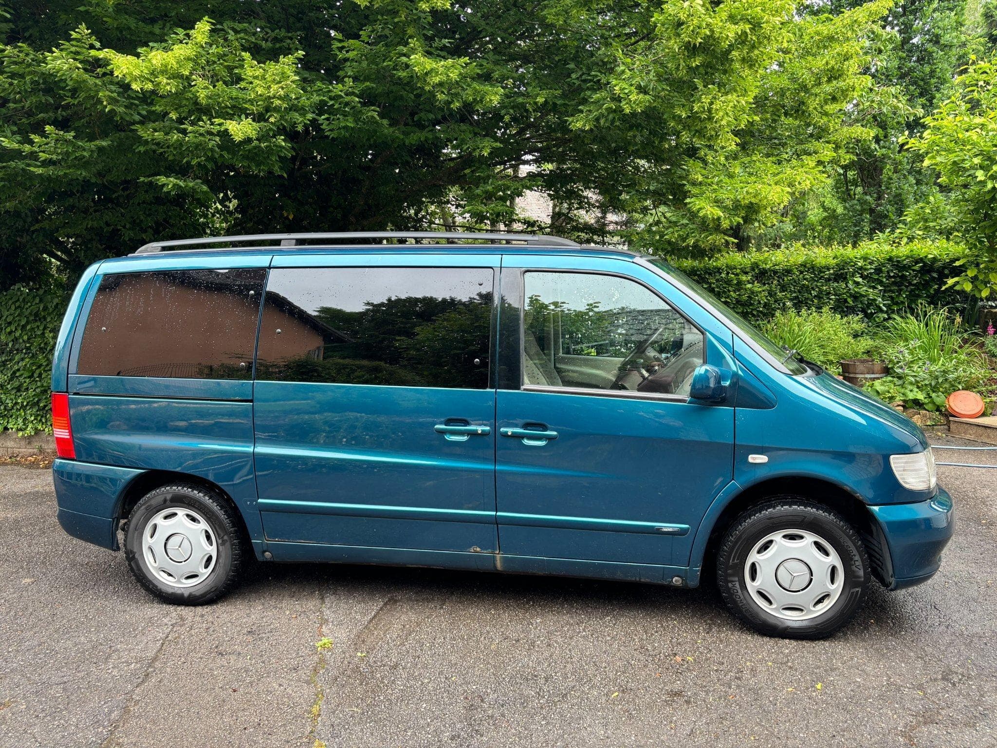 Mercedes Vito (2000) - Photo 1