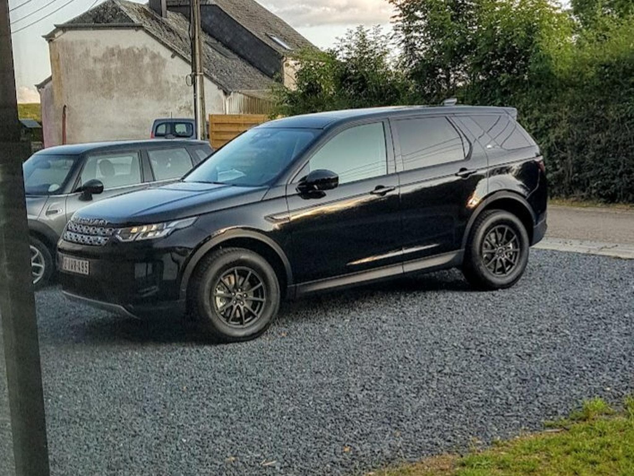 Land-Rover Discovery Sport Toit panoramique / 7 Places (2021) - Photo 3