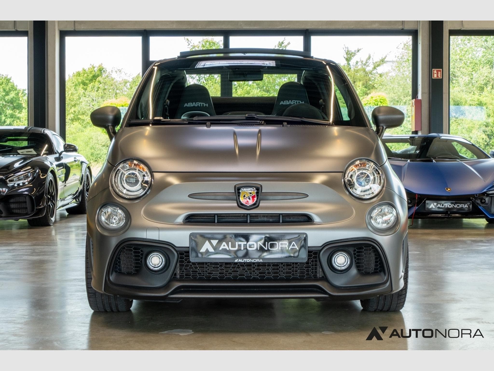 Abarth 595 595C Competizione (2019) - Photo 10