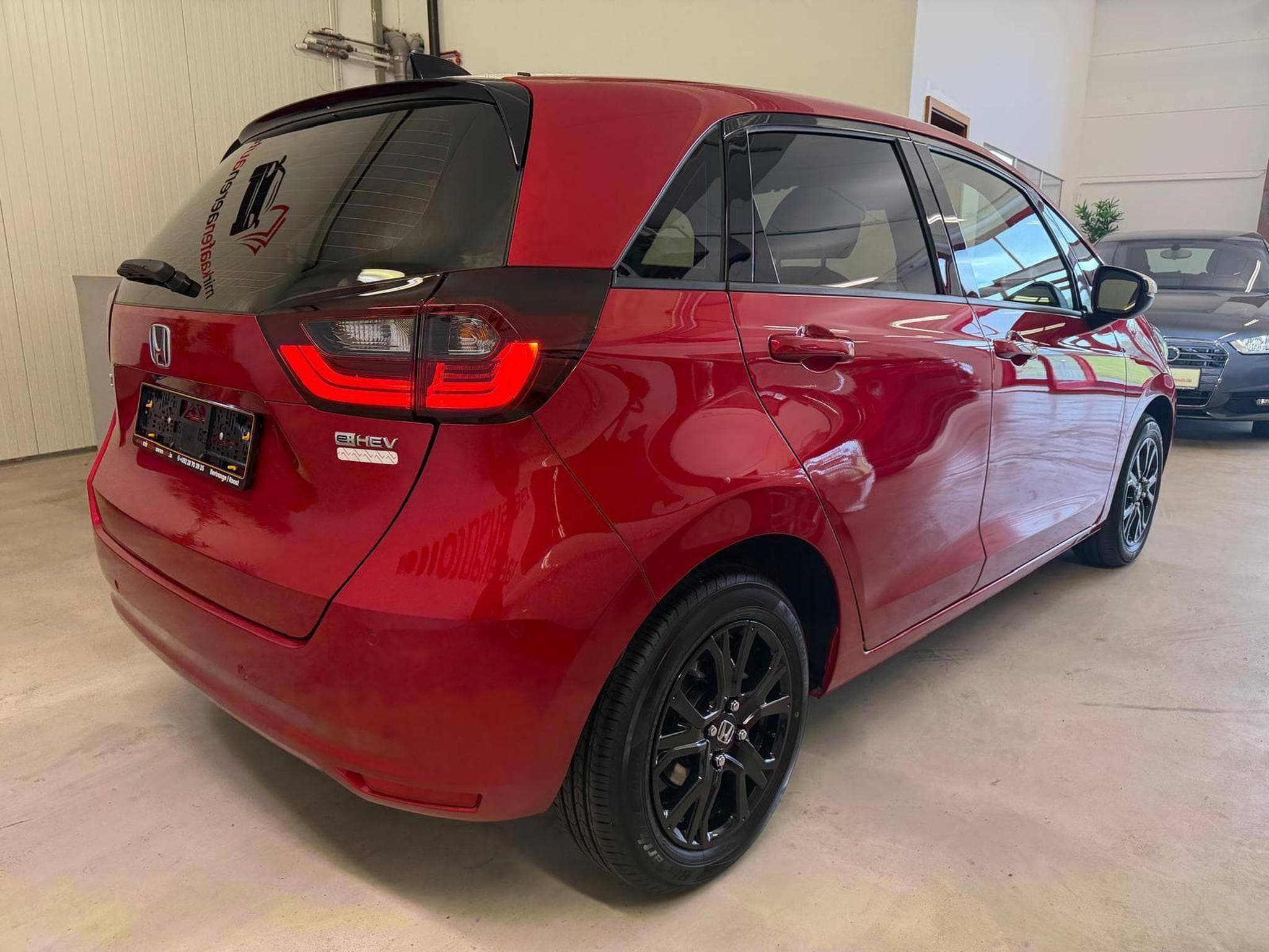 Honda Jazz Hybrid Elegance (2022) - Photo 6