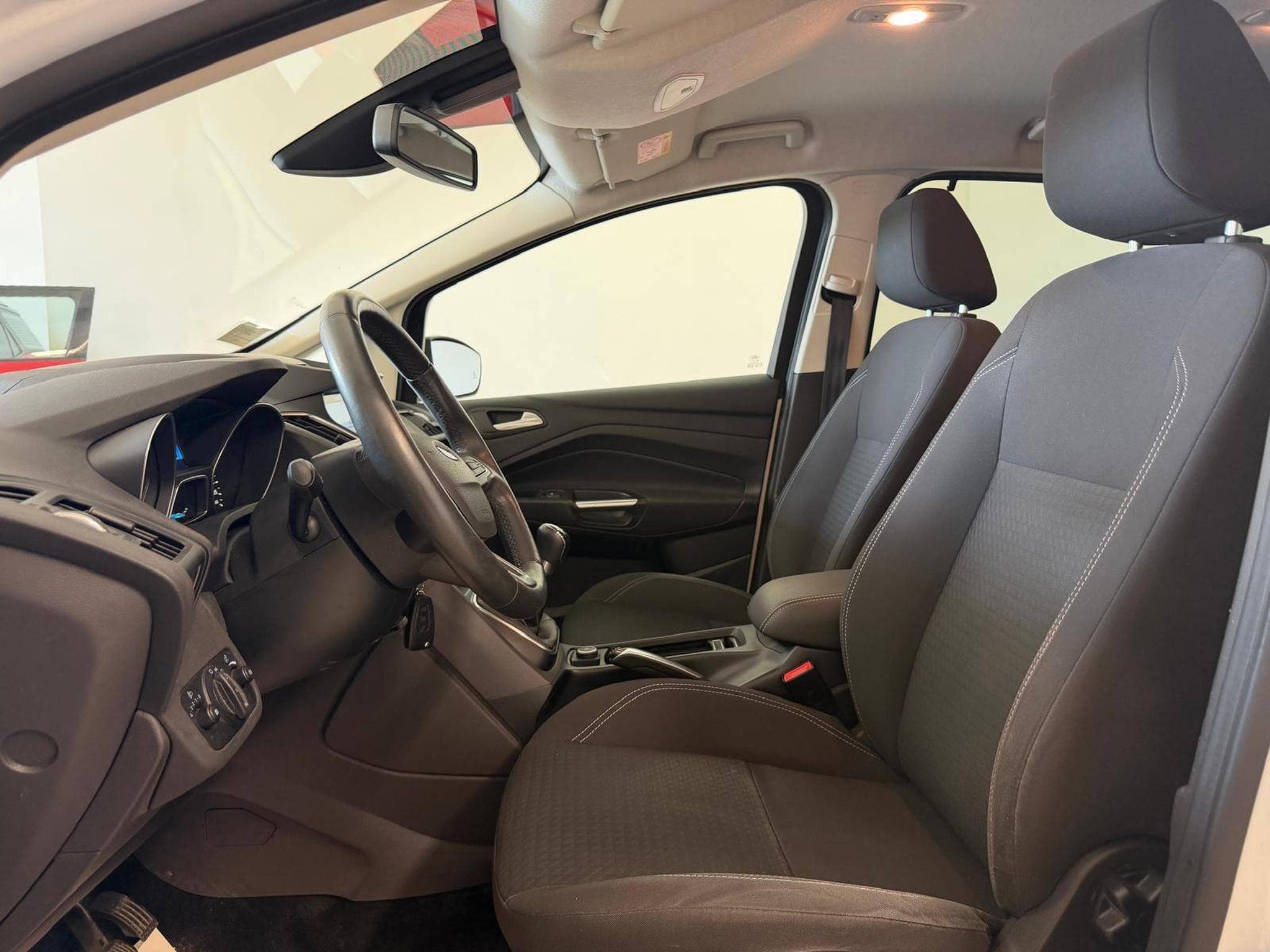 Ford C-Max Cool & Connect (2018) - Photo 11