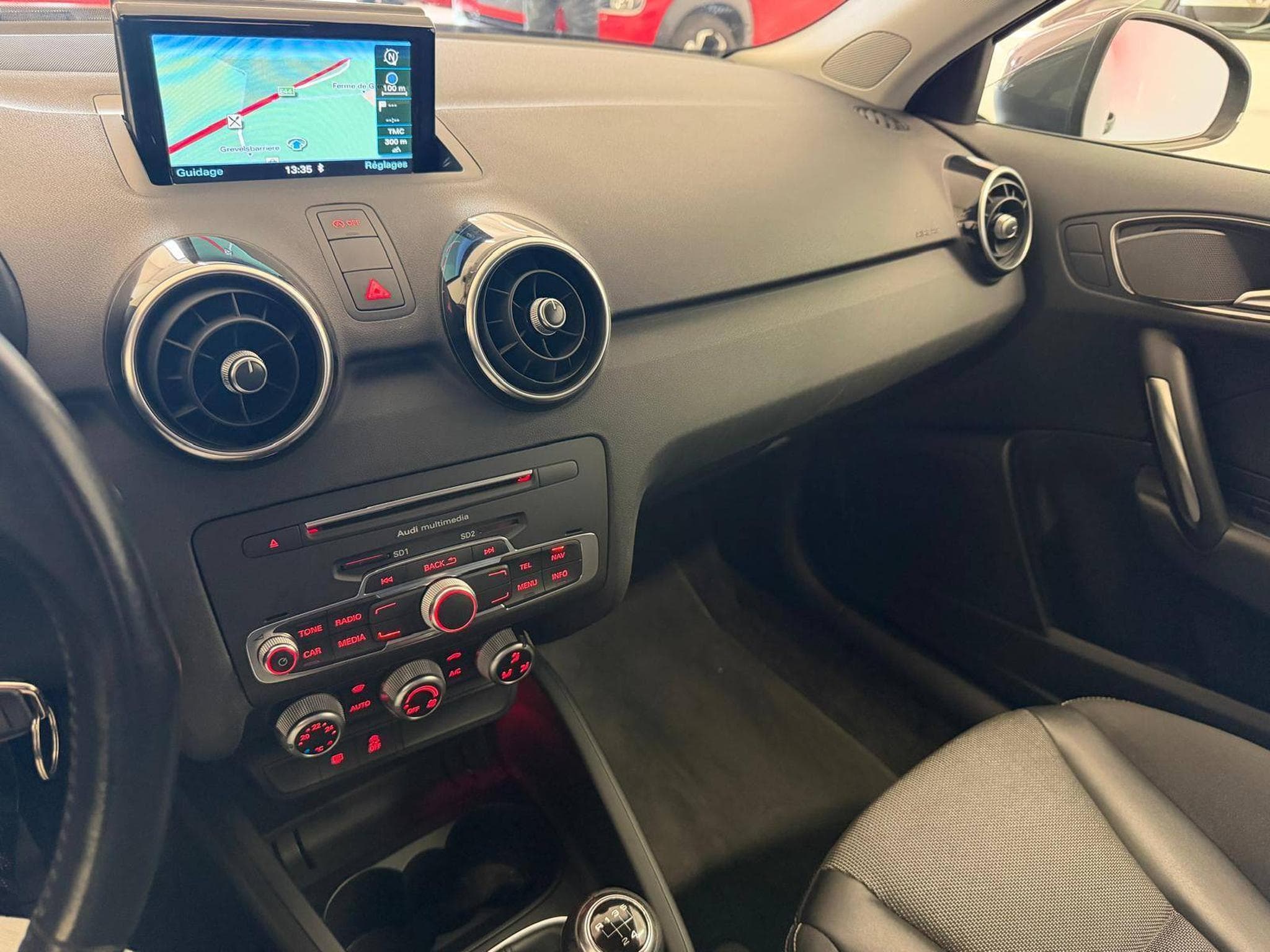 Audi A1 sport (2017) - Photo 9