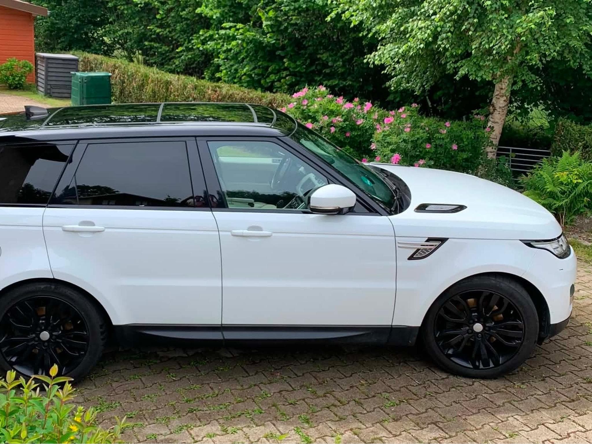 Land-Rover Range Rover Sport HSE (2017) - Photo 1