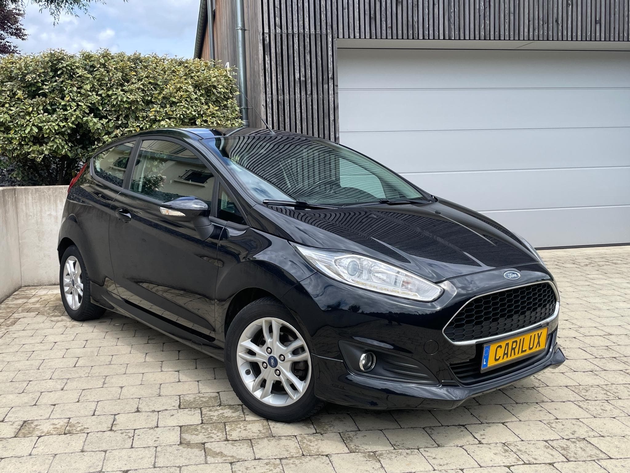 Ford Fiesta 1.0 Ecoboost ST-line (2016) - Photo 1