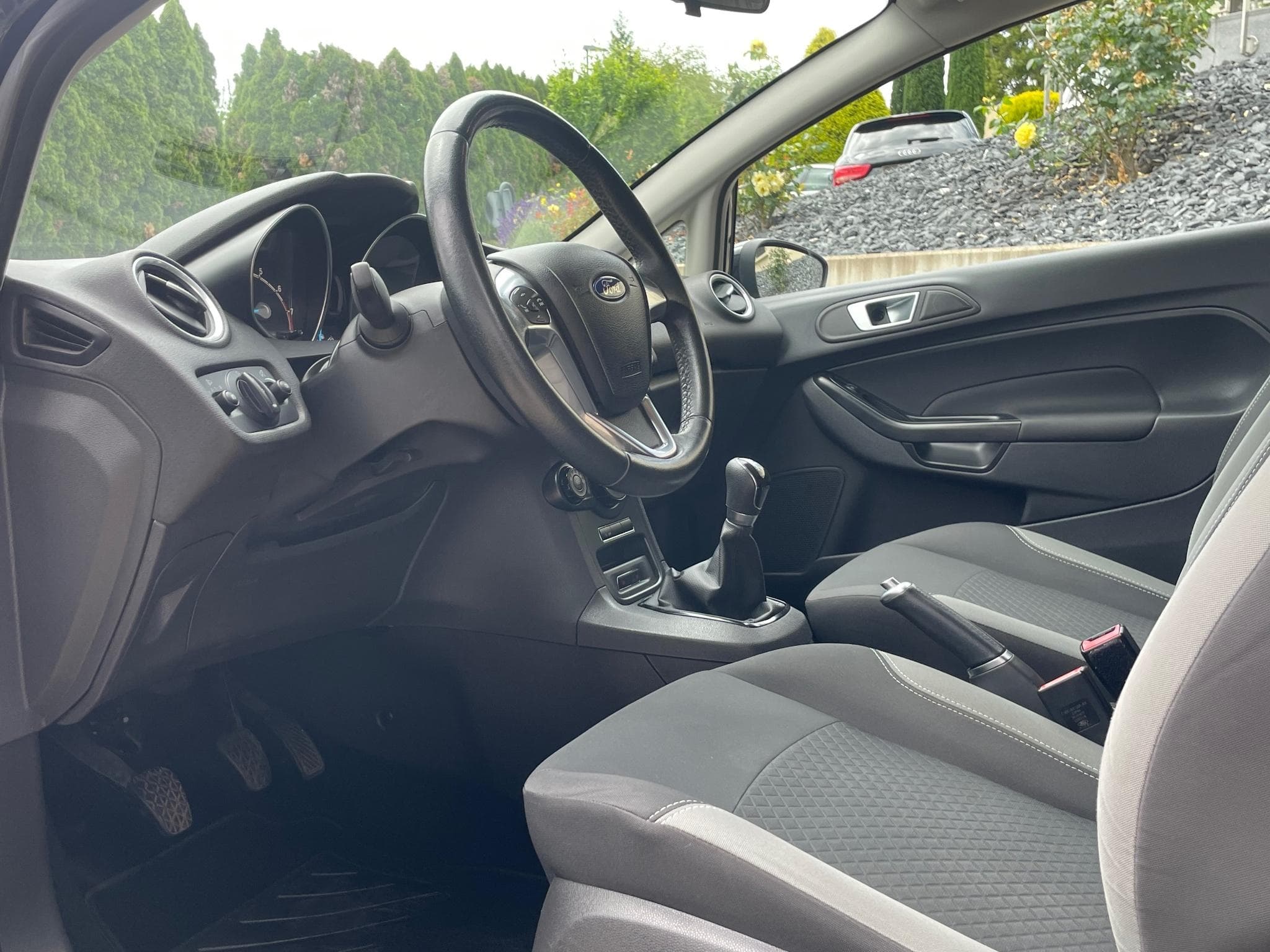 Ford Fiesta 1.0 Ecoboost ST-line (2016) - Photo 5