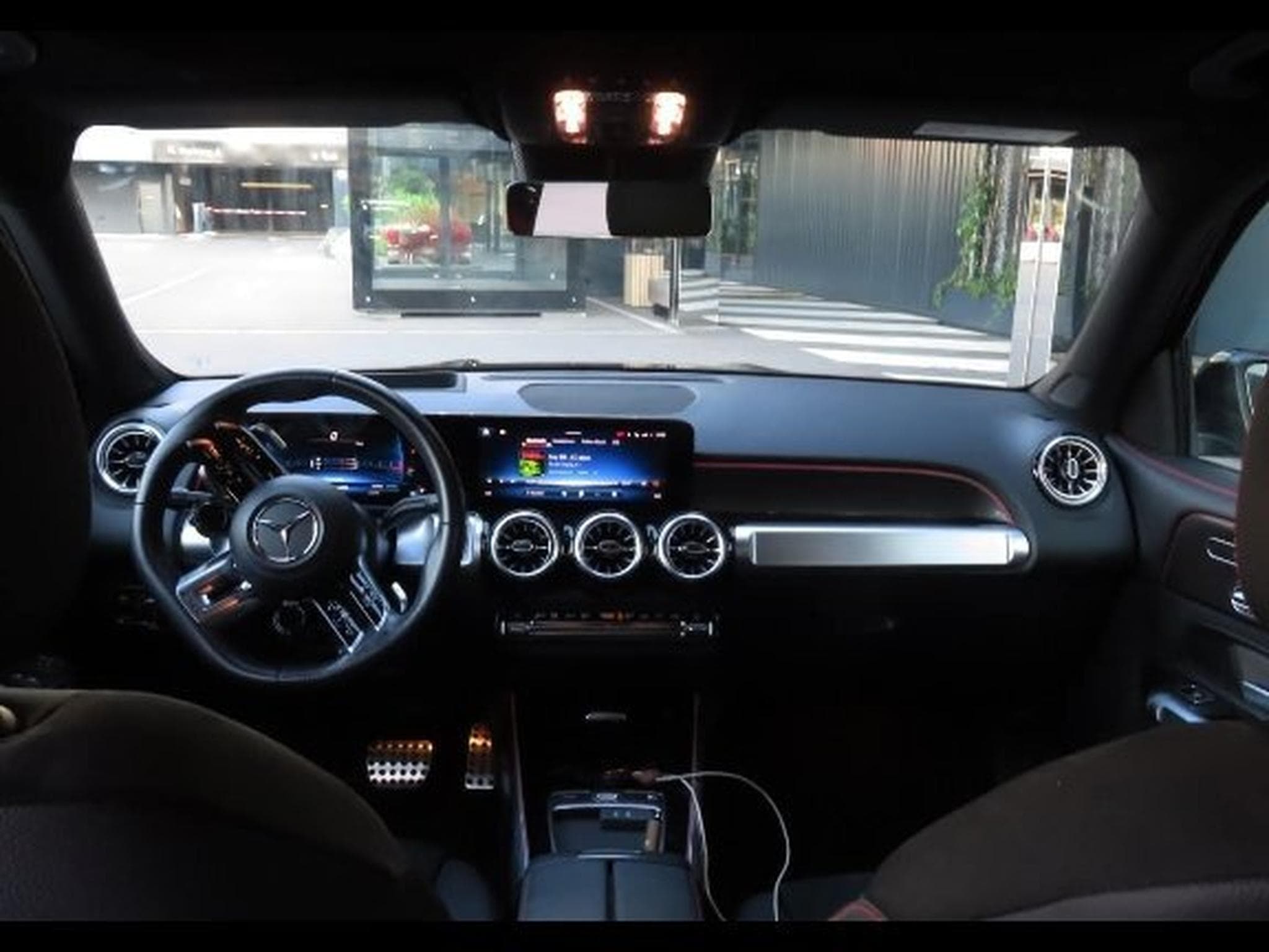 Mercedes GLB 35 AMG (2024) - Photo 1