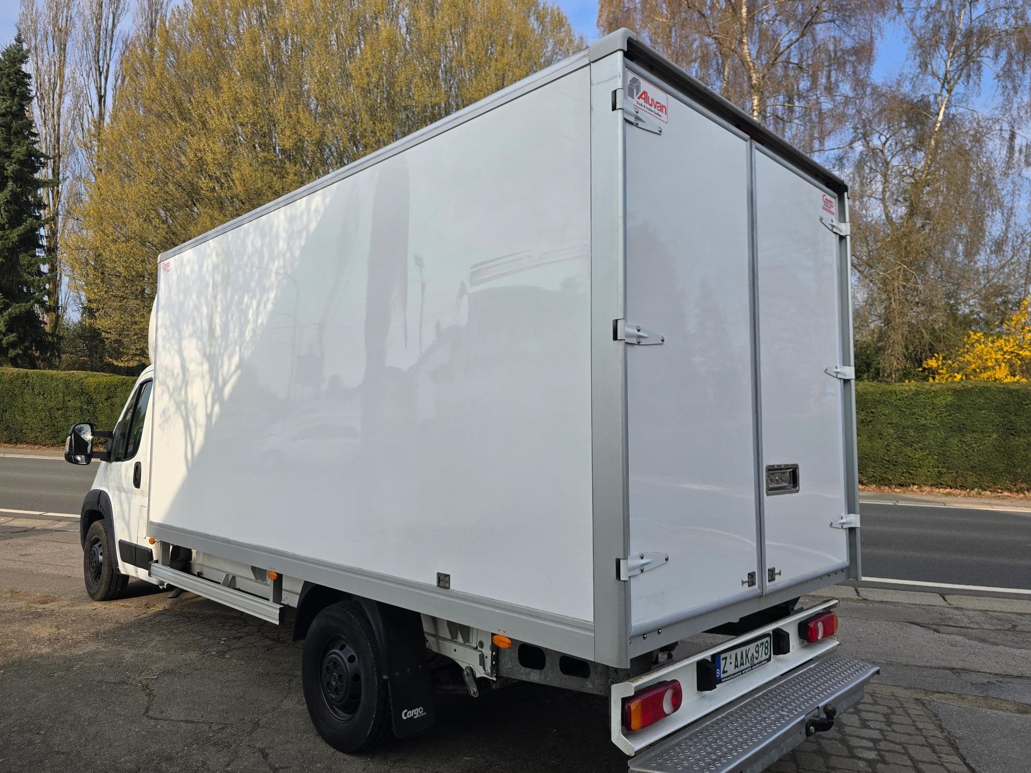 Peugeot Boxer HDI 165 cv 2021 46000 km caisse alu van 17590 (2021) - Photo 4