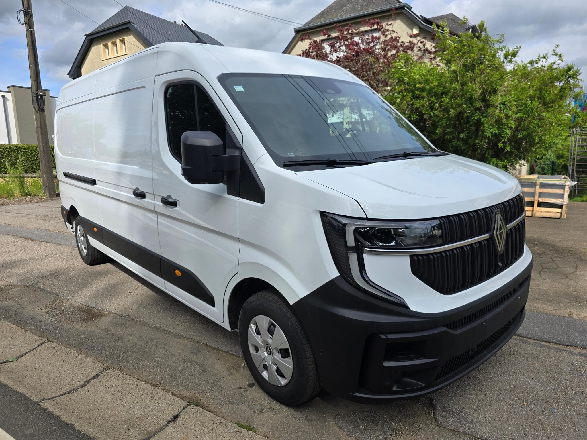 Renault Master New modèle dci 150 CV L3 H2 boite auto 12000 kms opts 2026 2 (2026) - Photo 1