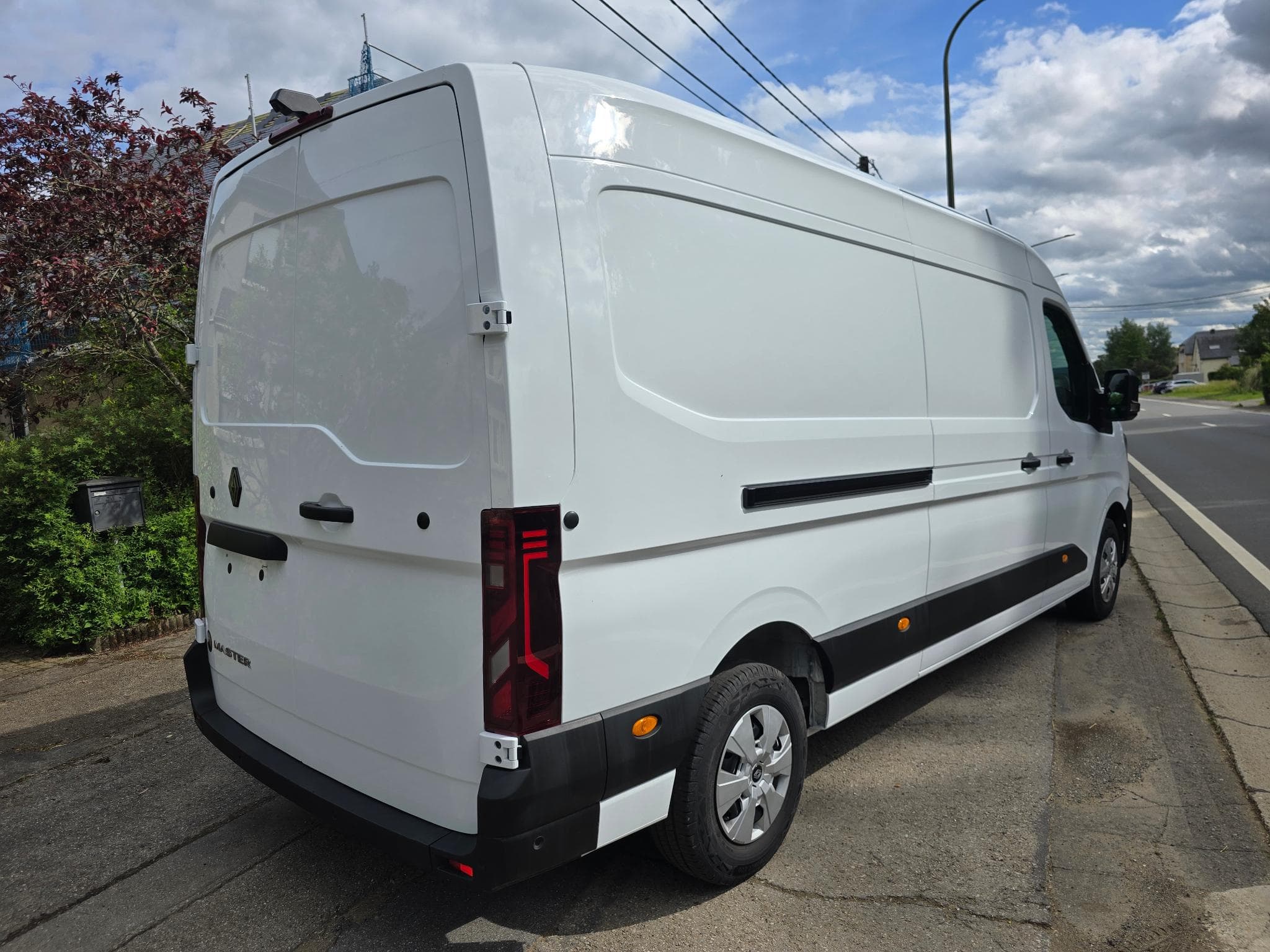 Renault Master New modèle dci 150 CV L3 H2 boite auto 12000 kms opts 2026 2 (2026) - Photo 6