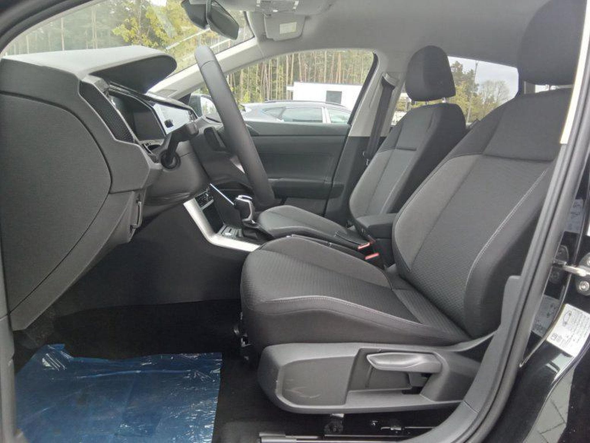 VW Taigo Life 1.0 TSI 7-Gang-DSG (2025) - Foto 5