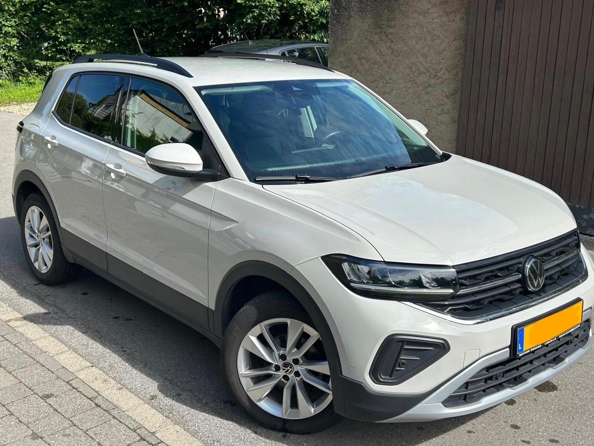 VW T-Cross Life 1.0 TSI DSG7 (2024) - Photo 1
