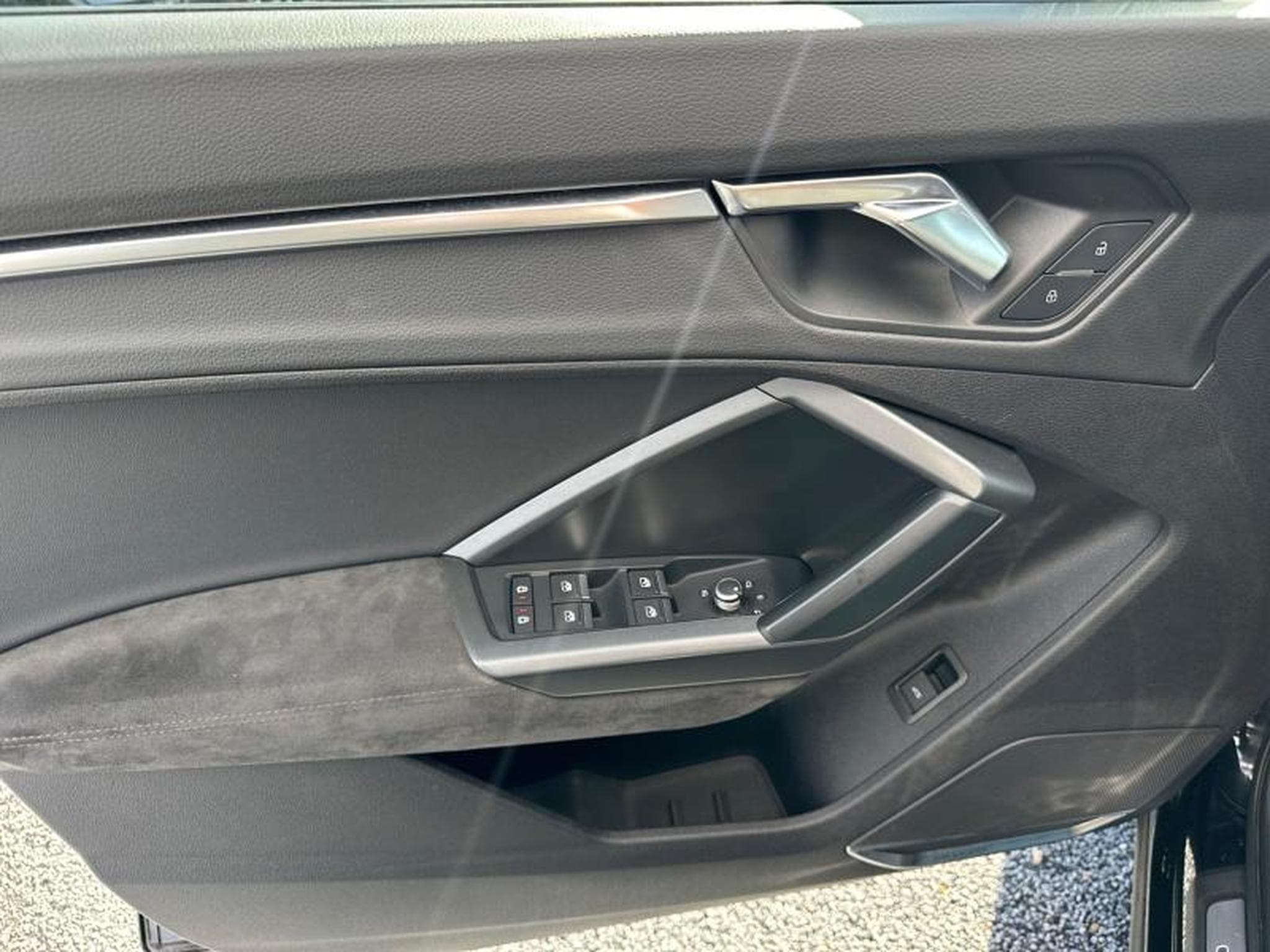 Audi RSQ3 2,5 TFSI Quattro / Essence (2020) - Photo 20