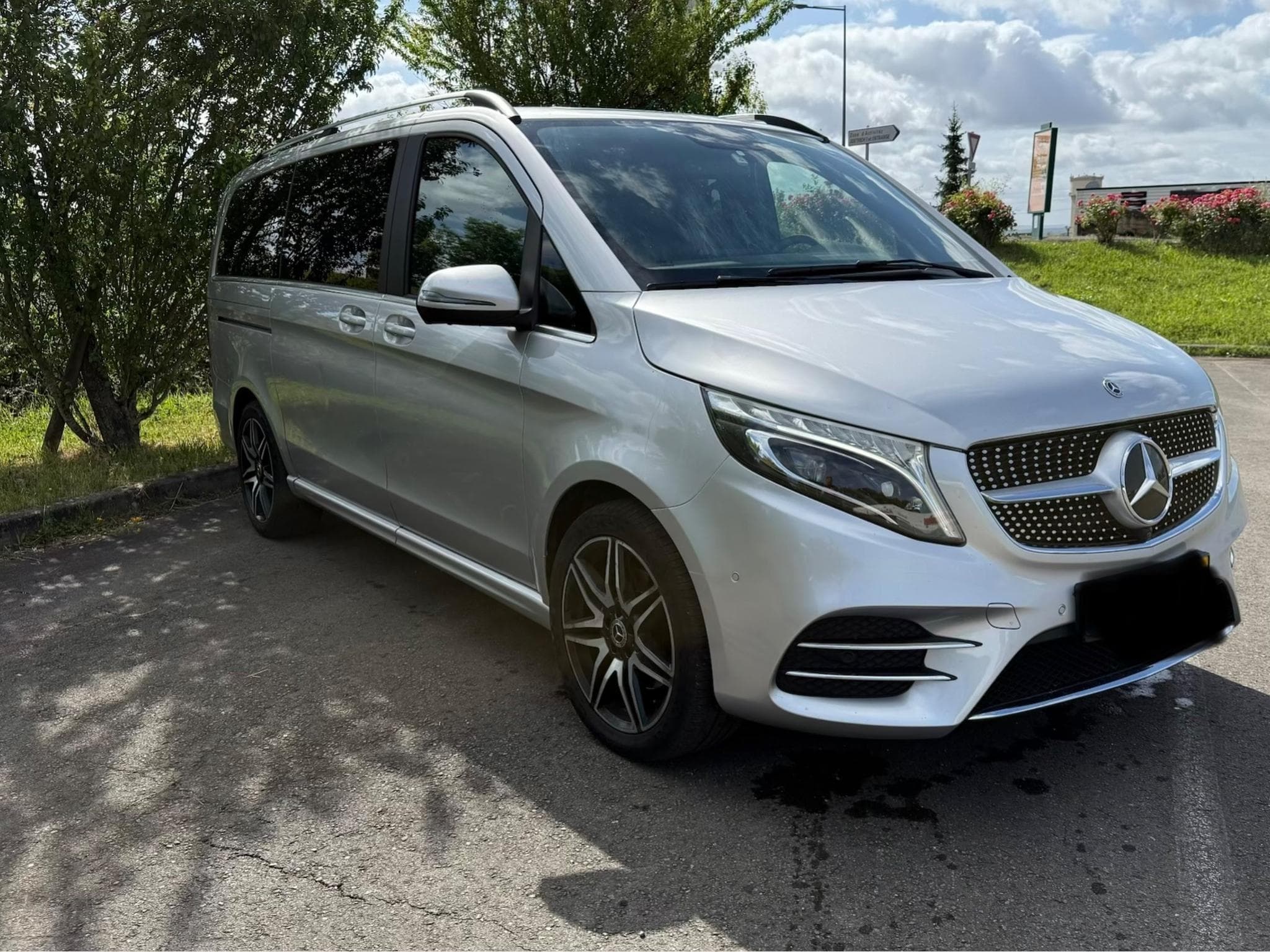 Mercedes V 300 Class V AMG Line (2021) - Photo 1