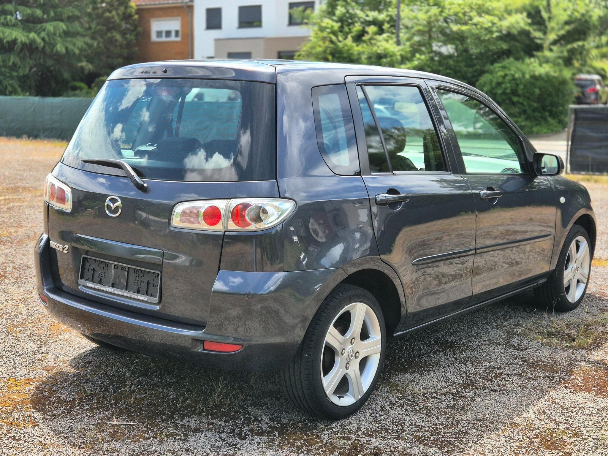 Mazda 2 1.4 70- 1ère main- (2008) - Photo 2