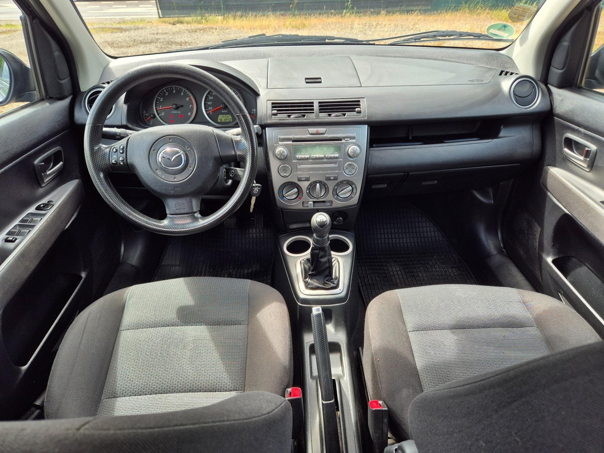 Mazda 2 1.4 70- 1ère main- (2008) - Photo 3
