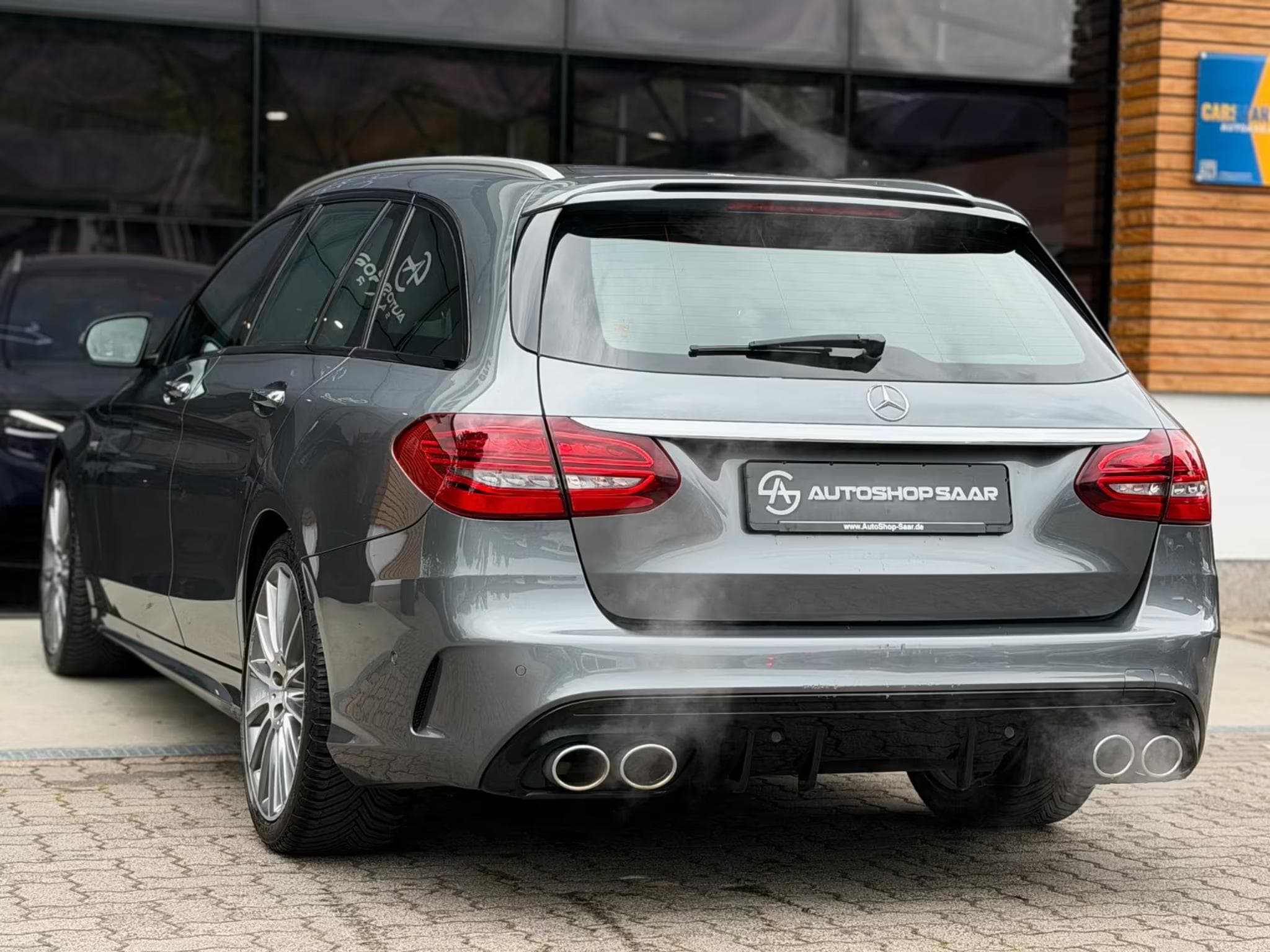 Mercedes C 43 AMG 4 Matic (2018) - Photo 2