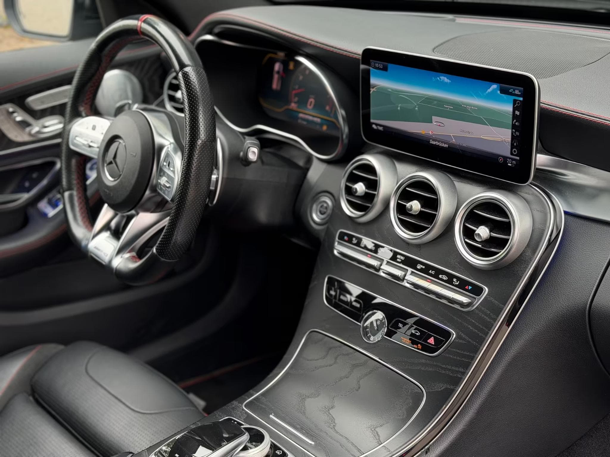 Mercedes C 43 AMG 4 Matic (2018) - Photo 9
