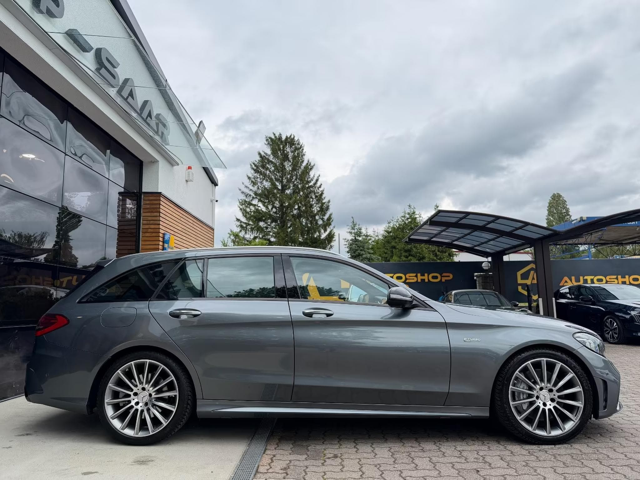 Mercedes C 43 AMG 4 Matic (2018) - Photo 5