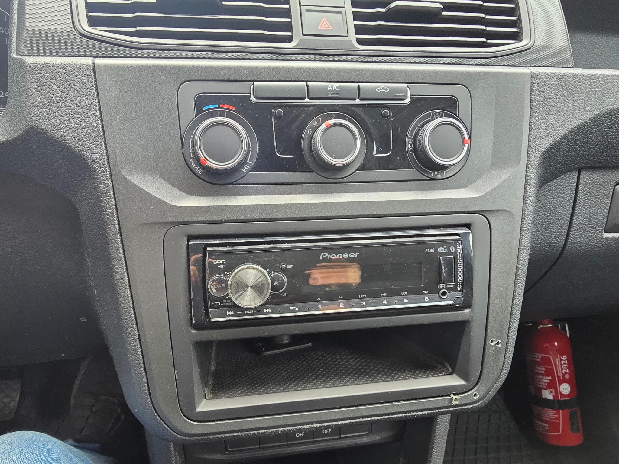 VW Caddy 2,0 tdi 08/2020 long 137000 kms 8890 HT (2020) - Foto 13