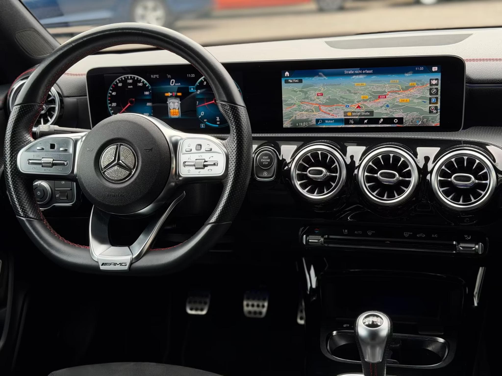 Mercedes CLA 220 AMG Line (2020) - Photo 10