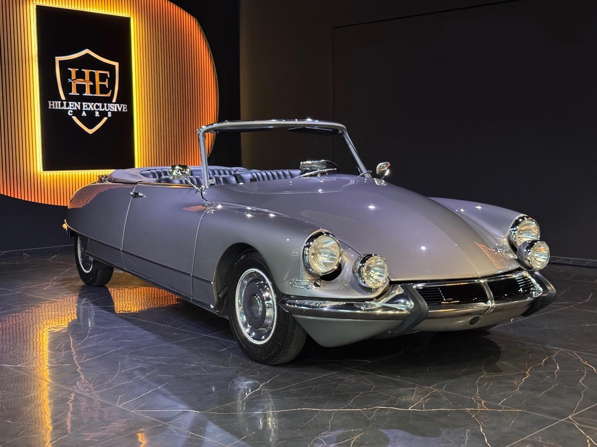 Citroën DS 21 Cabrio (1966) - Photo 1
