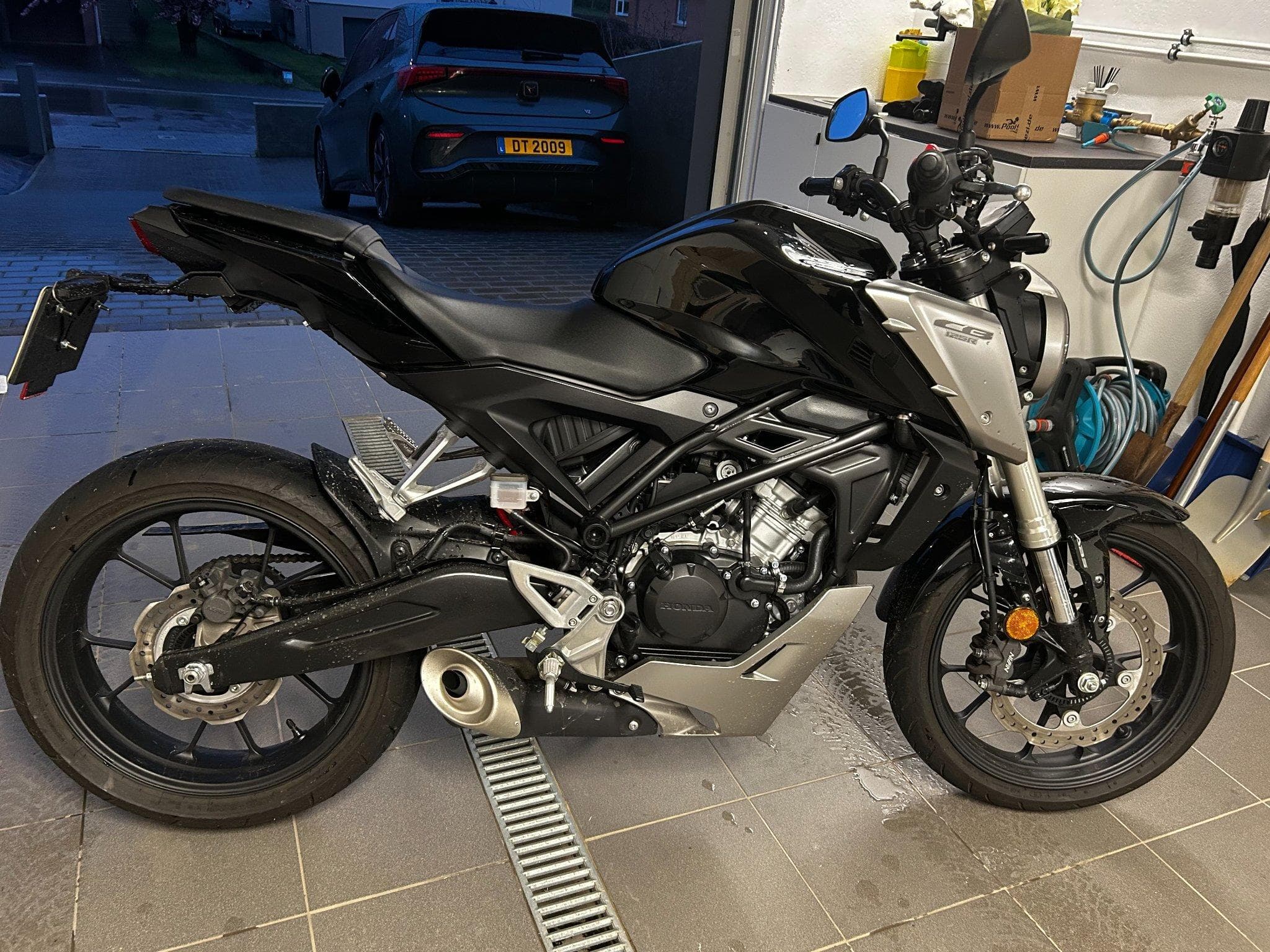 Honda CBR CBR125R (2018) - Foto 3
