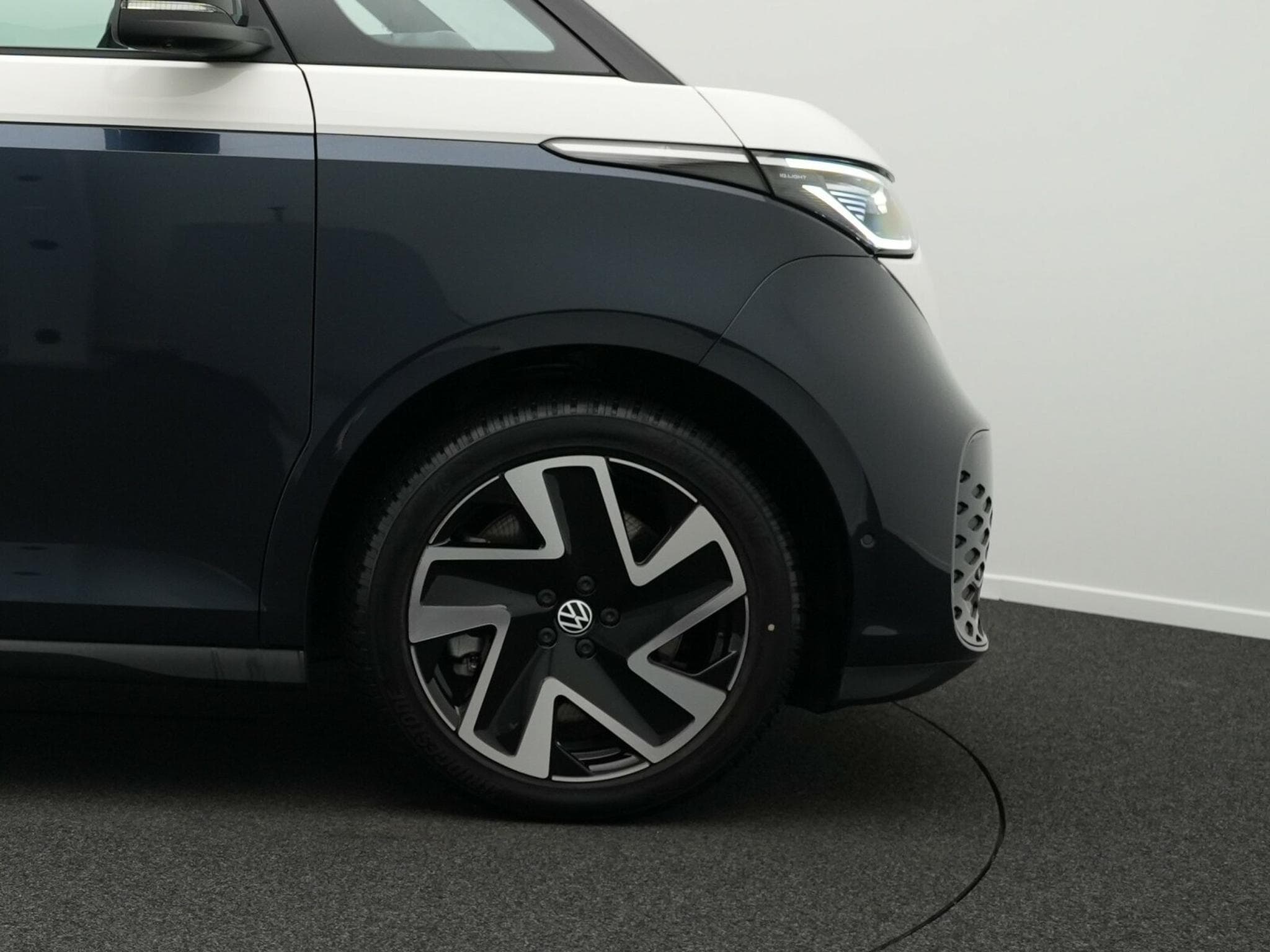 VW ID.Buzz ID.Buzz Pro lang.Radstand (210kW) 7-Sitzer (2025) - Photo 6