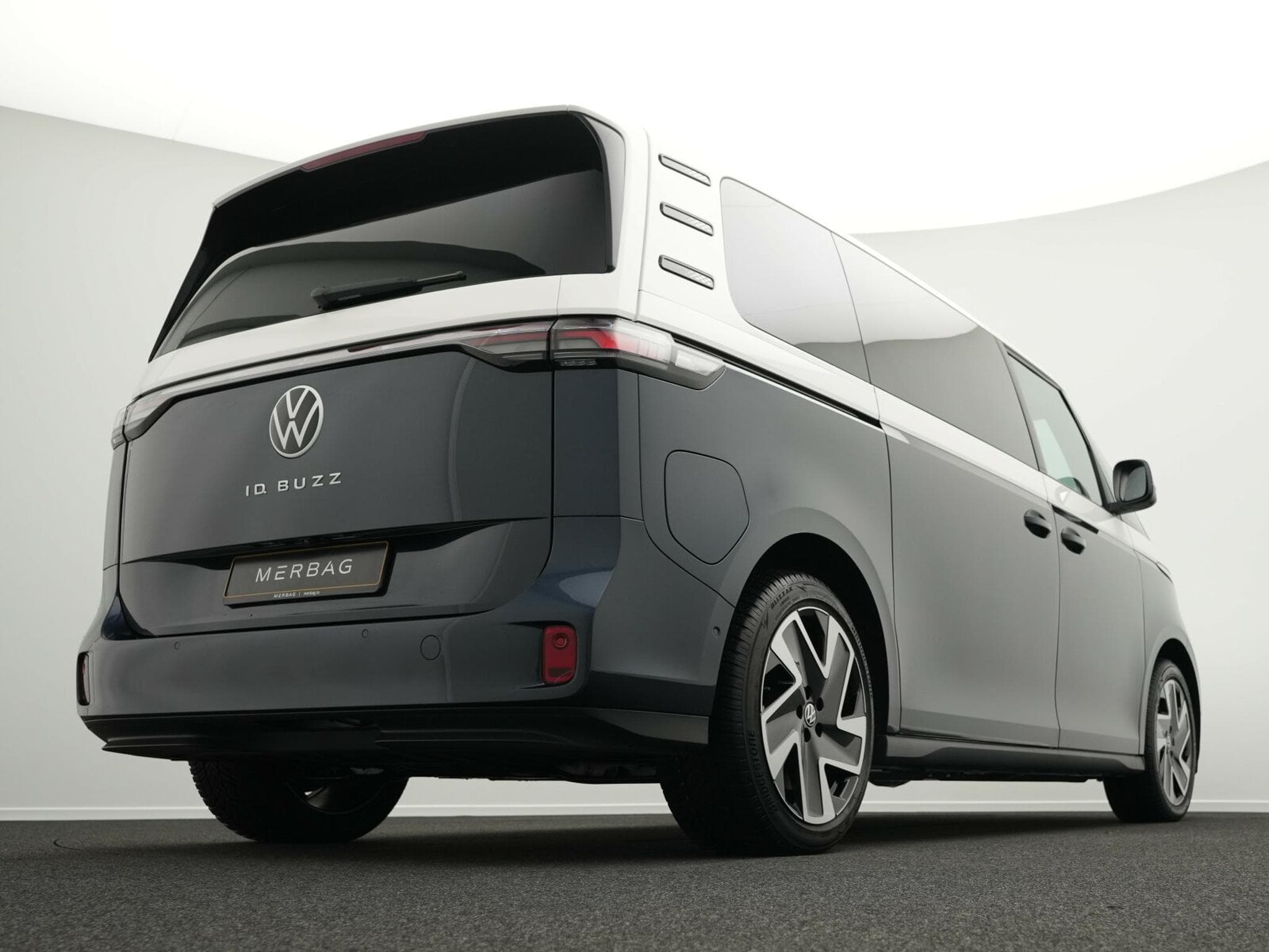 VW ID.Buzz ID.Buzz Pro lang.Radstand (210kW) 7-Sitzer (2025) - Photo 9