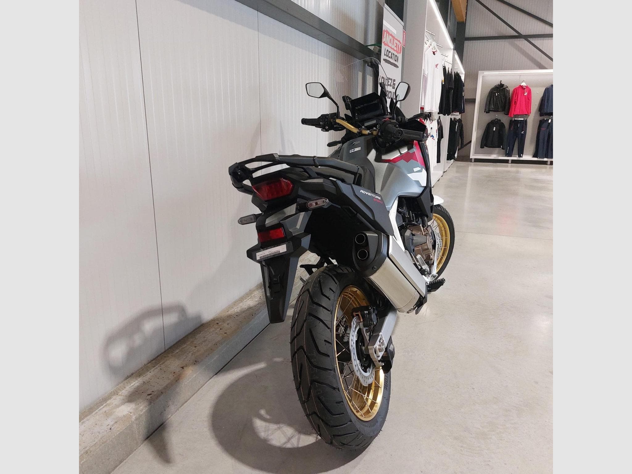 Honda Africa Twin CRF 1100 ADV-Sport DCT (2026) - Foto 3
