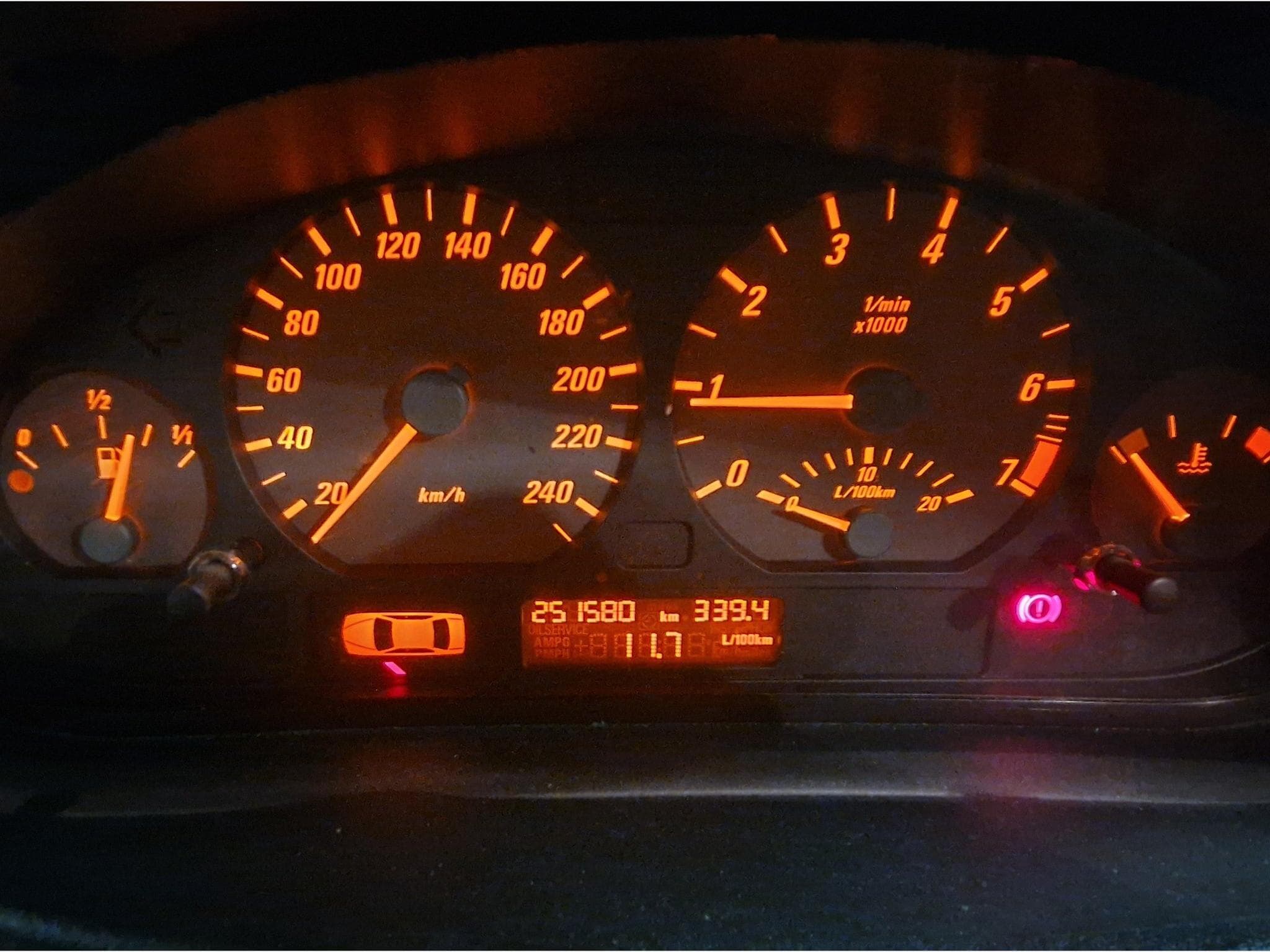 BMW 325 Ci M sport (2003) - Photo 6