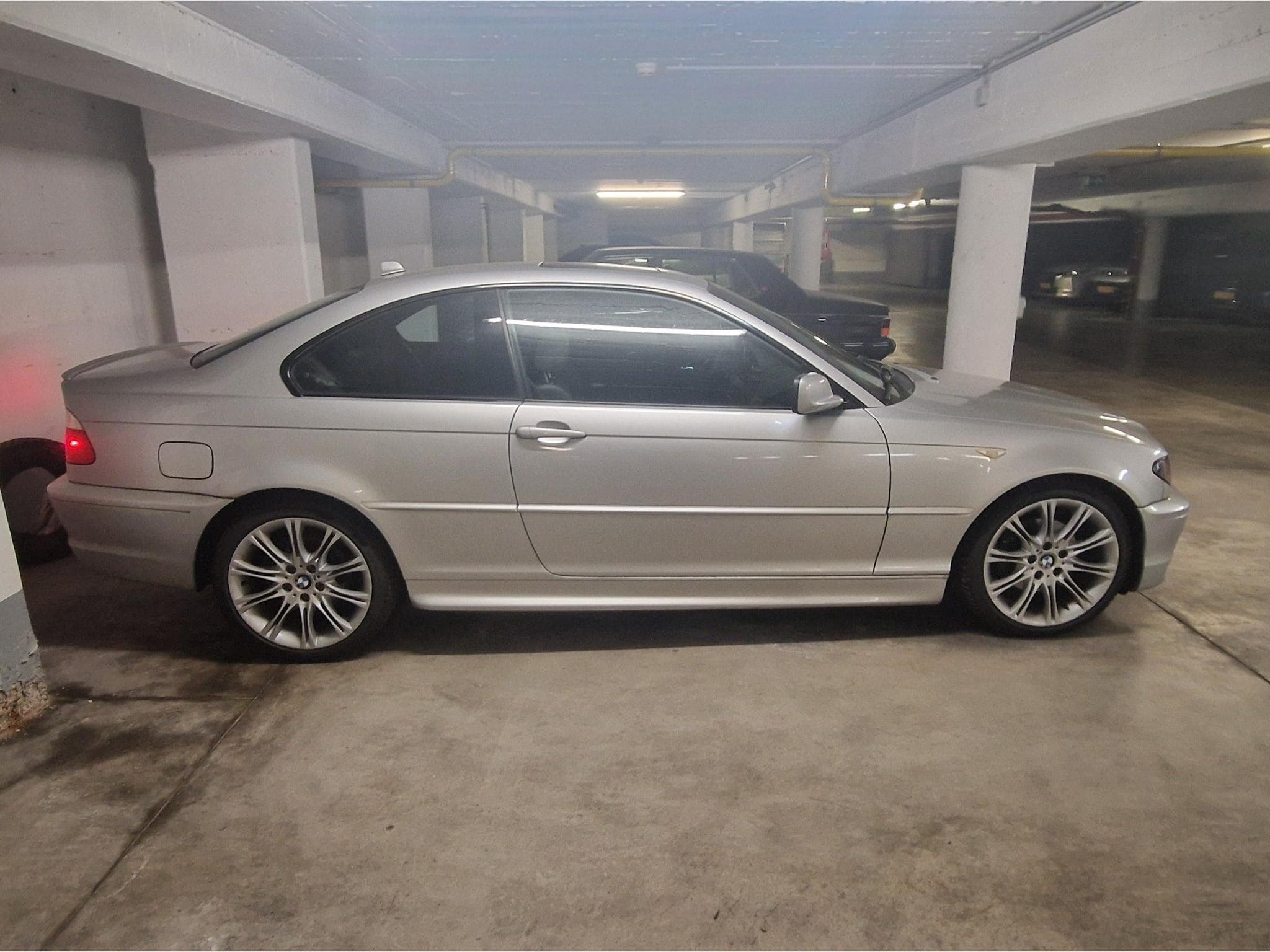 BMW 325 Ci M sport (2003) - Photo 3