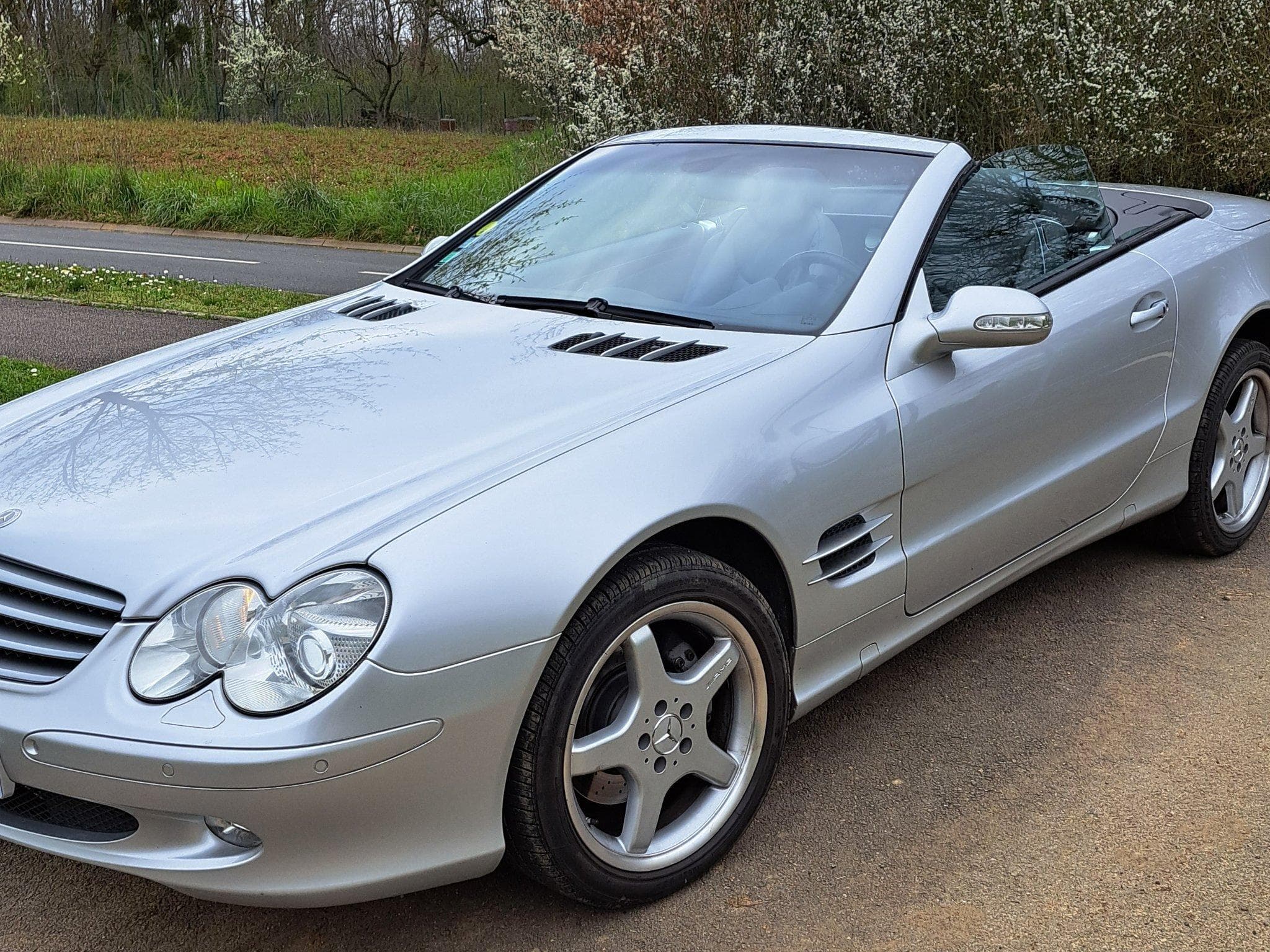Mercedes SL 500 roadster R230 (2002) - Photo 2