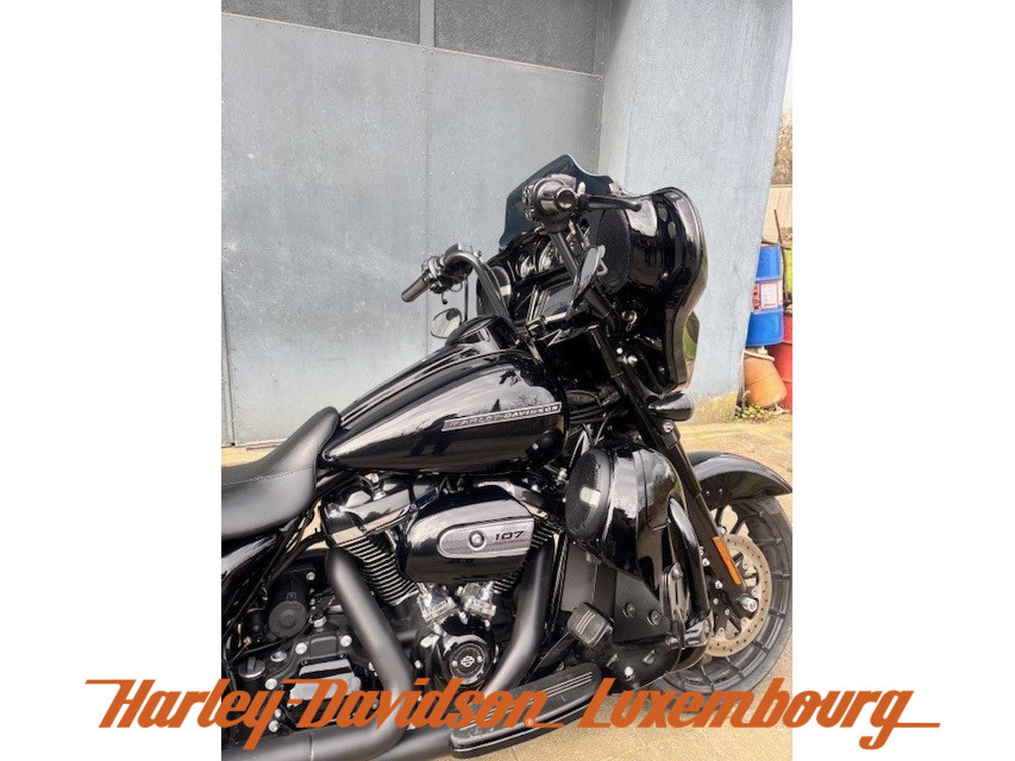 Harley-Davidson Street Glide Special (2018) - Photo 2