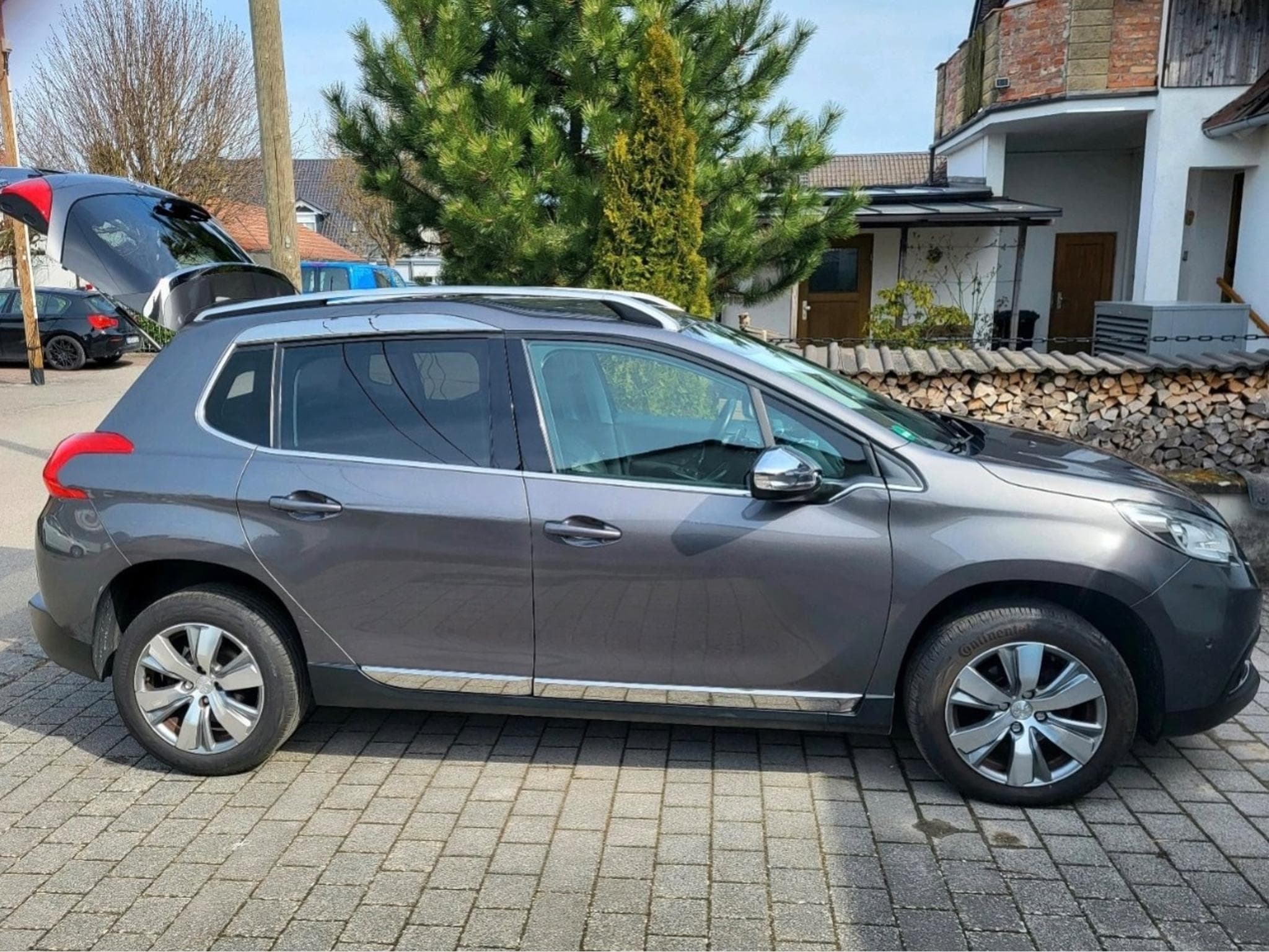 Peugeot 2008 Allure (2015) - Photo 2