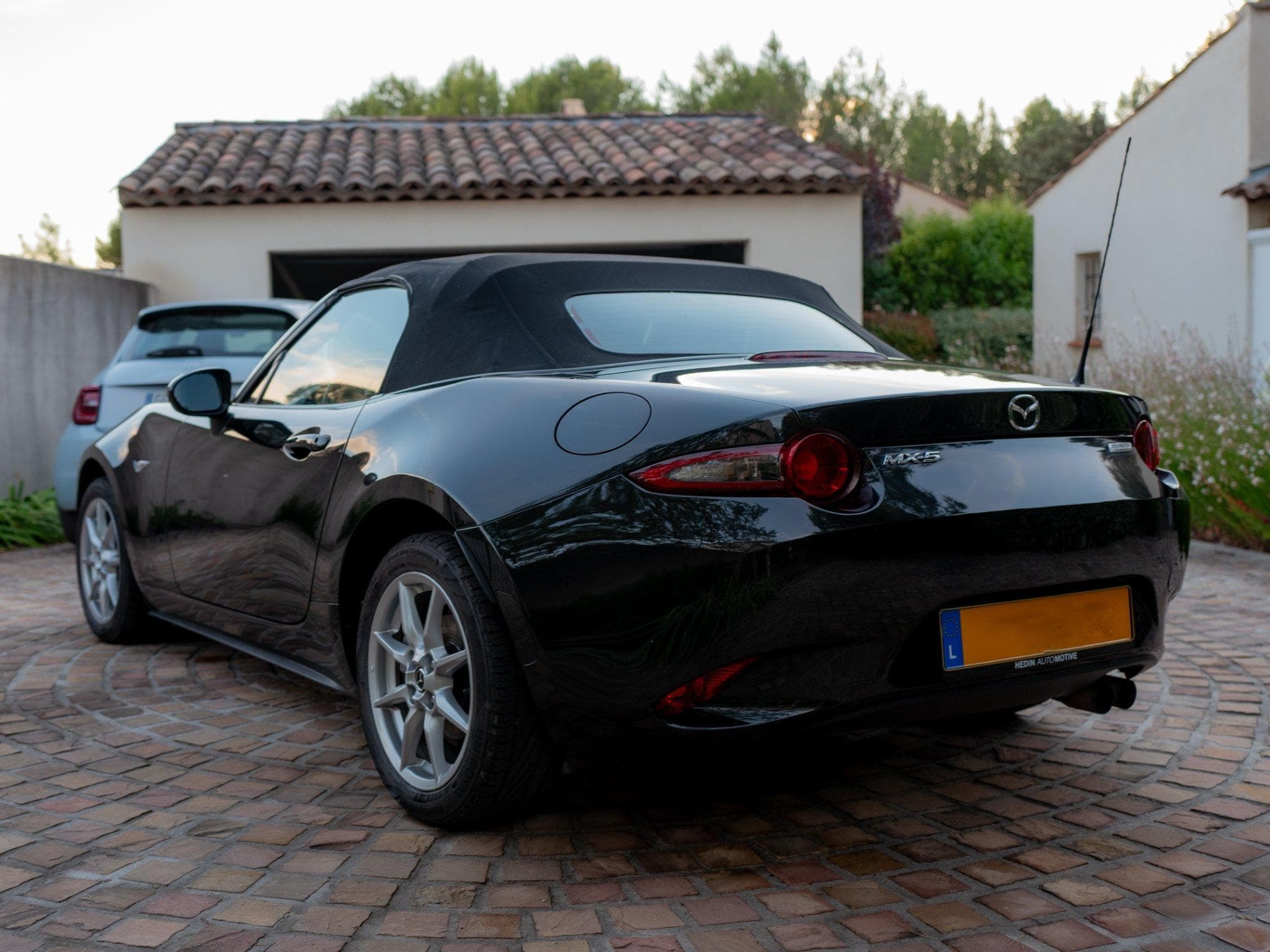Mazda MX-5 1.5L 1er propriétaire Full historique (2016) - Photo 4