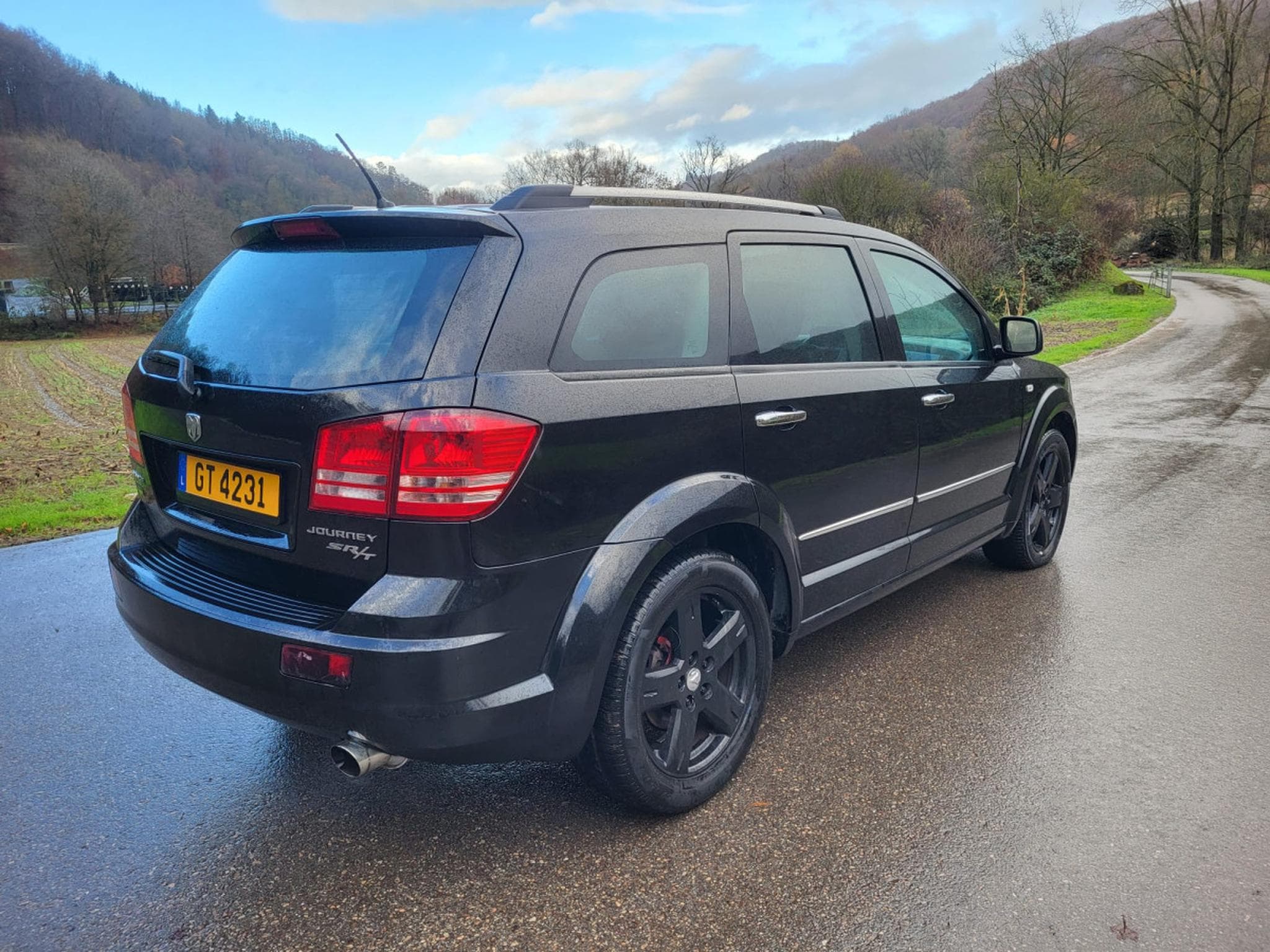 Dodge Journey 2.7 SXT FlexFuel - essence et E85 Ethanol - 7 places (2009) - Photo 4