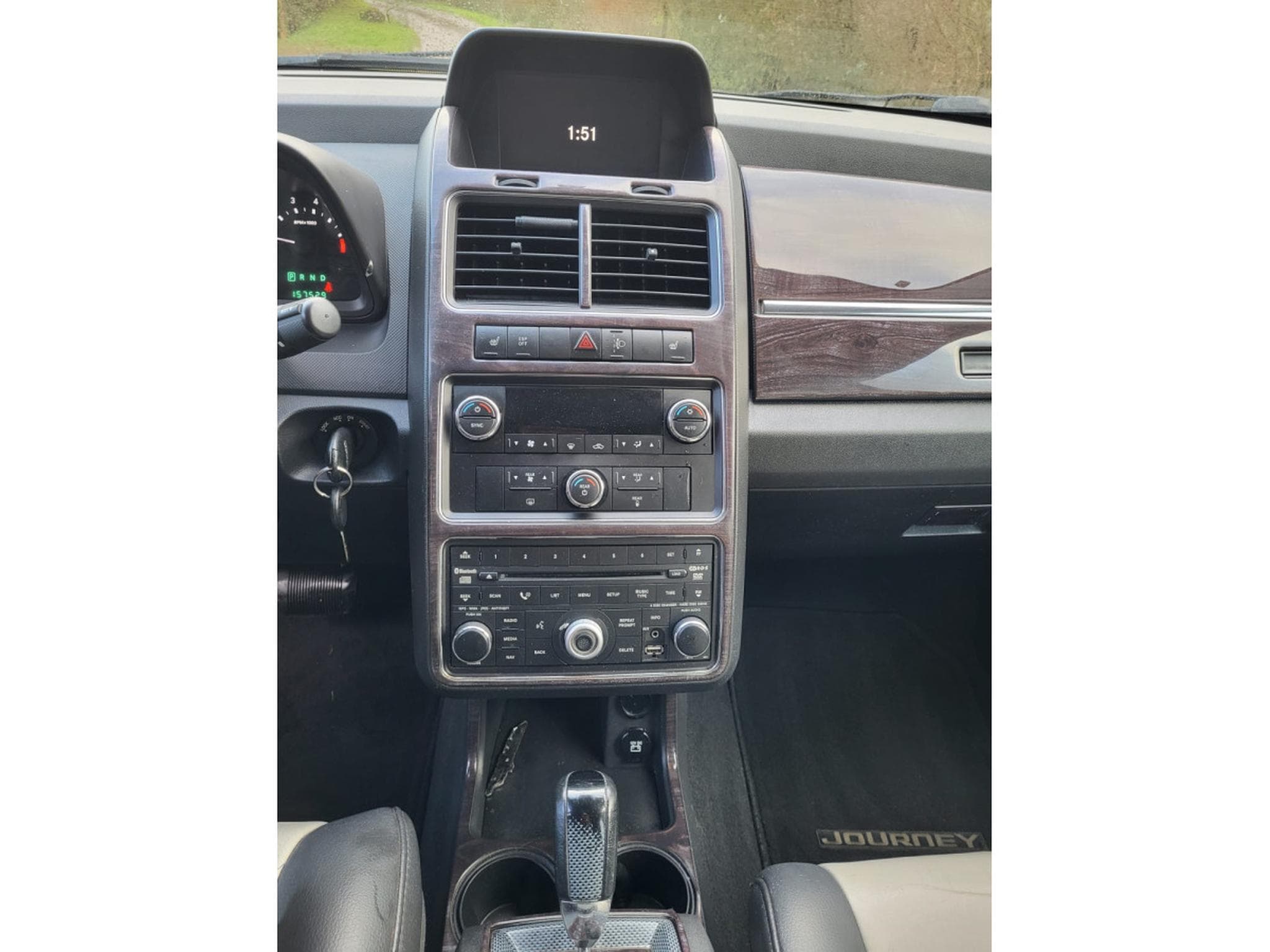 Dodge Journey 2.7 SXT FlexFuel - essence et E85 Ethanol - 7 places (2009) - Photo 5