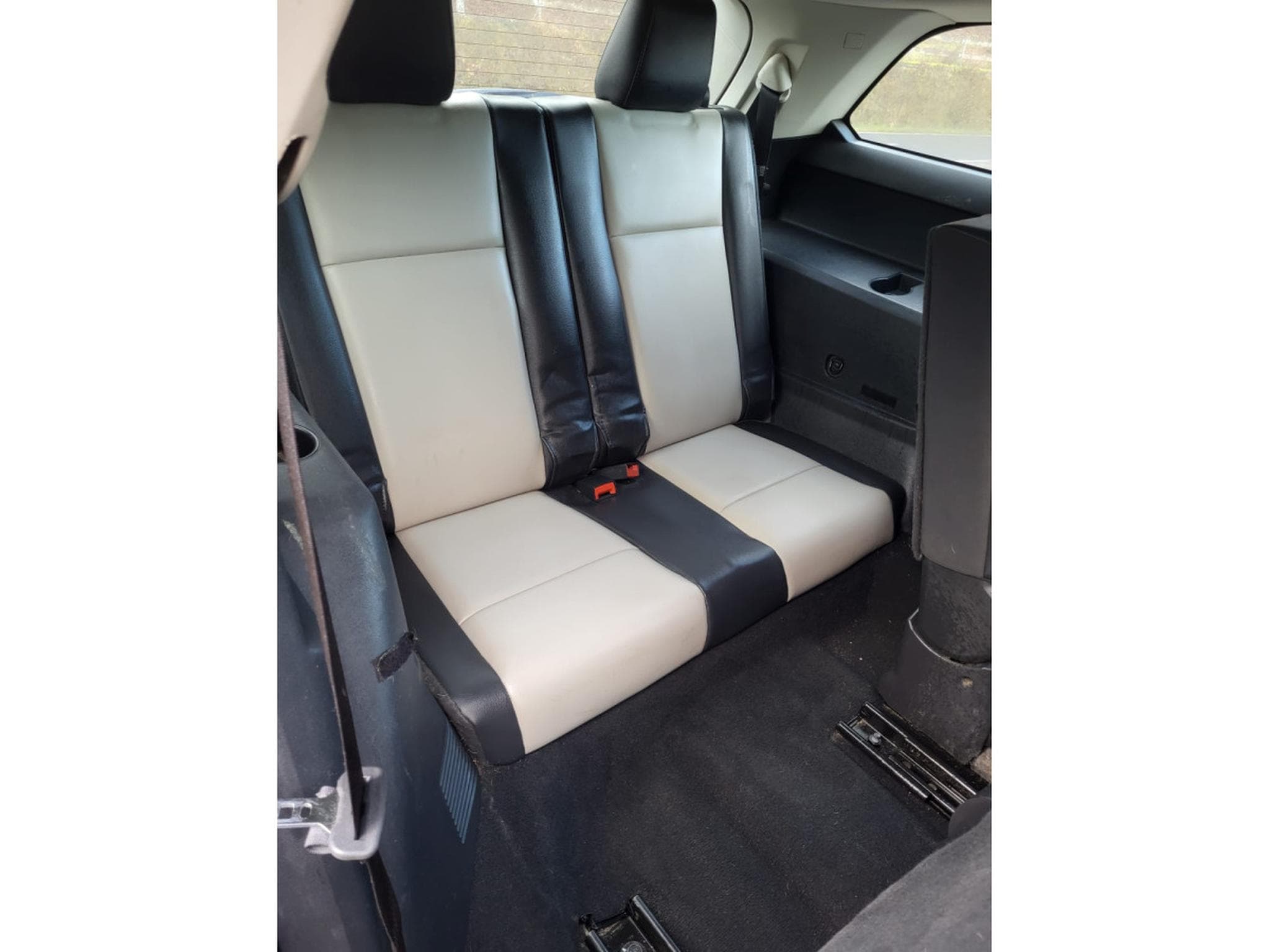 Dodge Journey 2.7 SXT FlexFuel - essence et E85 Ethanol - 7 places (2009) - Photo 8