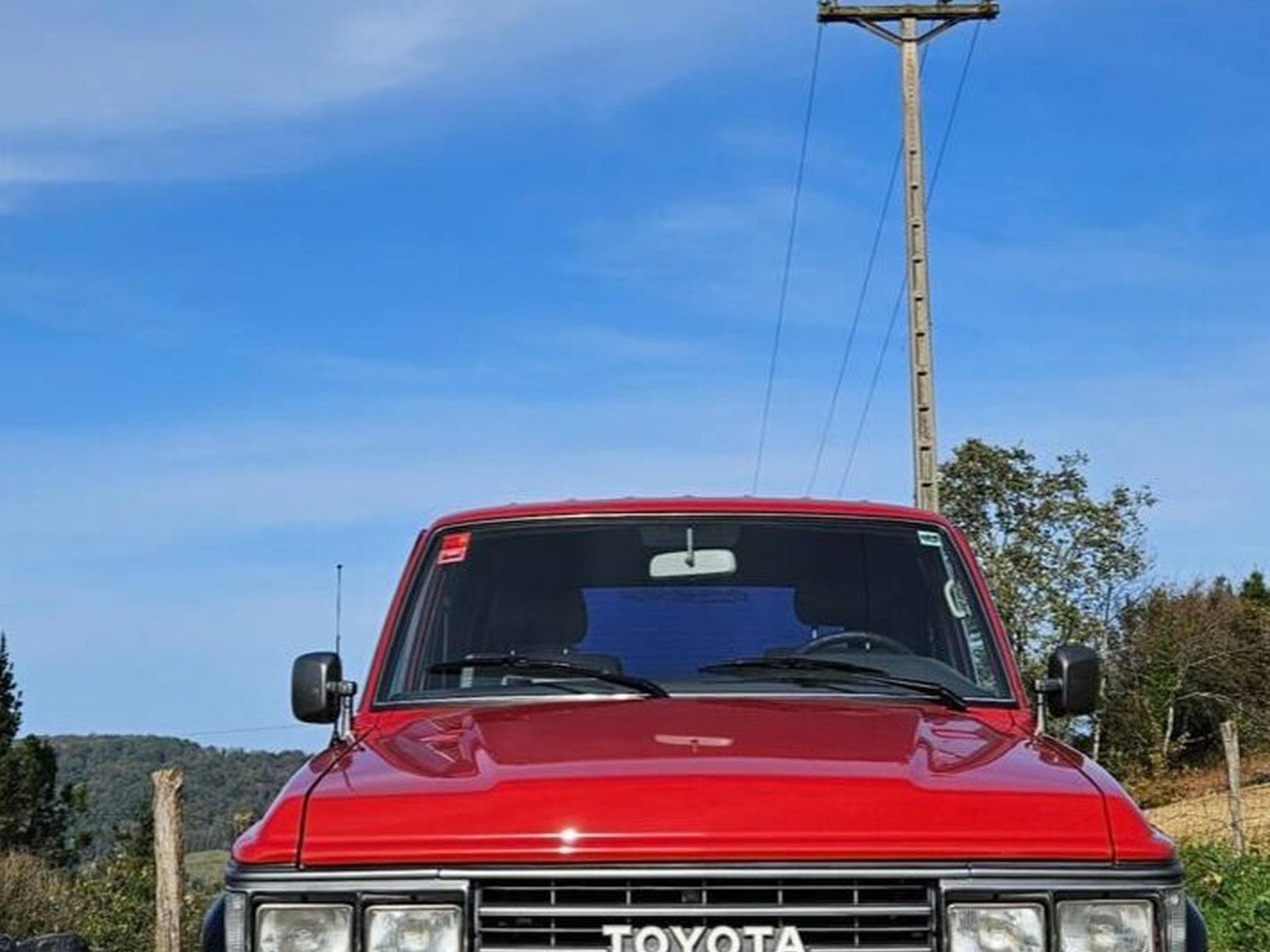 Toyota Land Cruiser HJ 61 (1989) - Photo 2