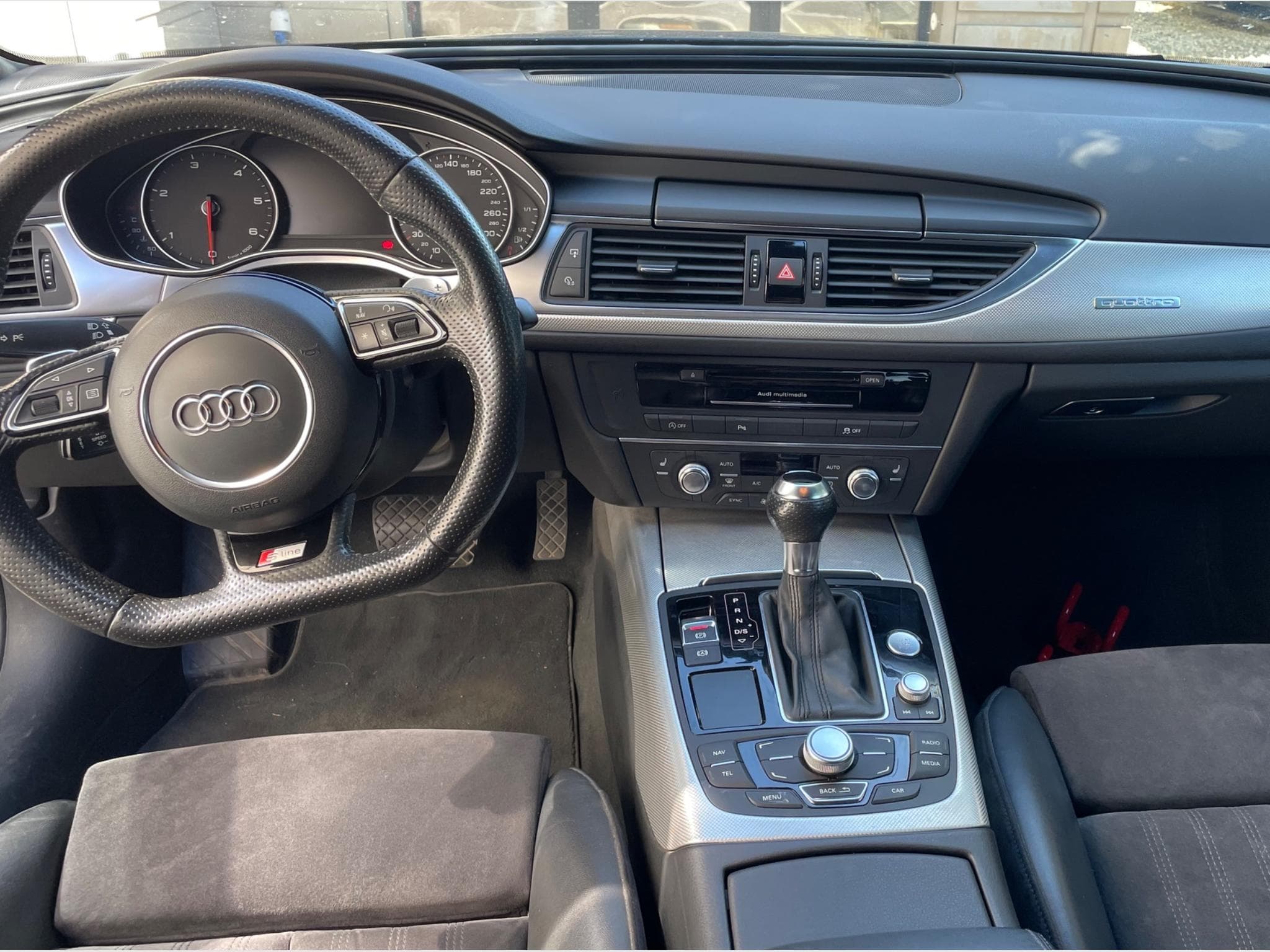 Audi A6 3.0 TDI quattro V6 Competition (2014) - Photo 2