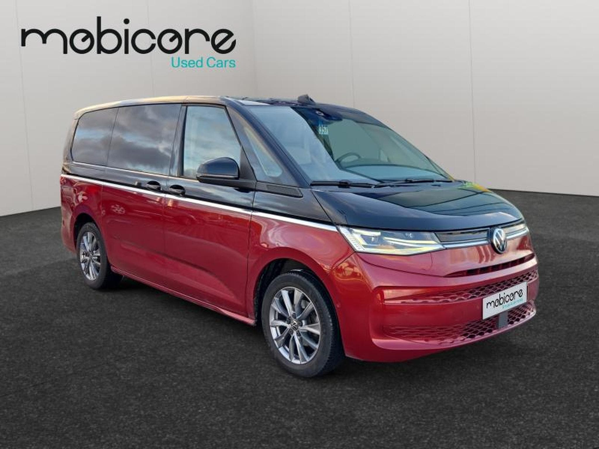 VW T6.1 T7 Multivan Life (2022) - Photo 8